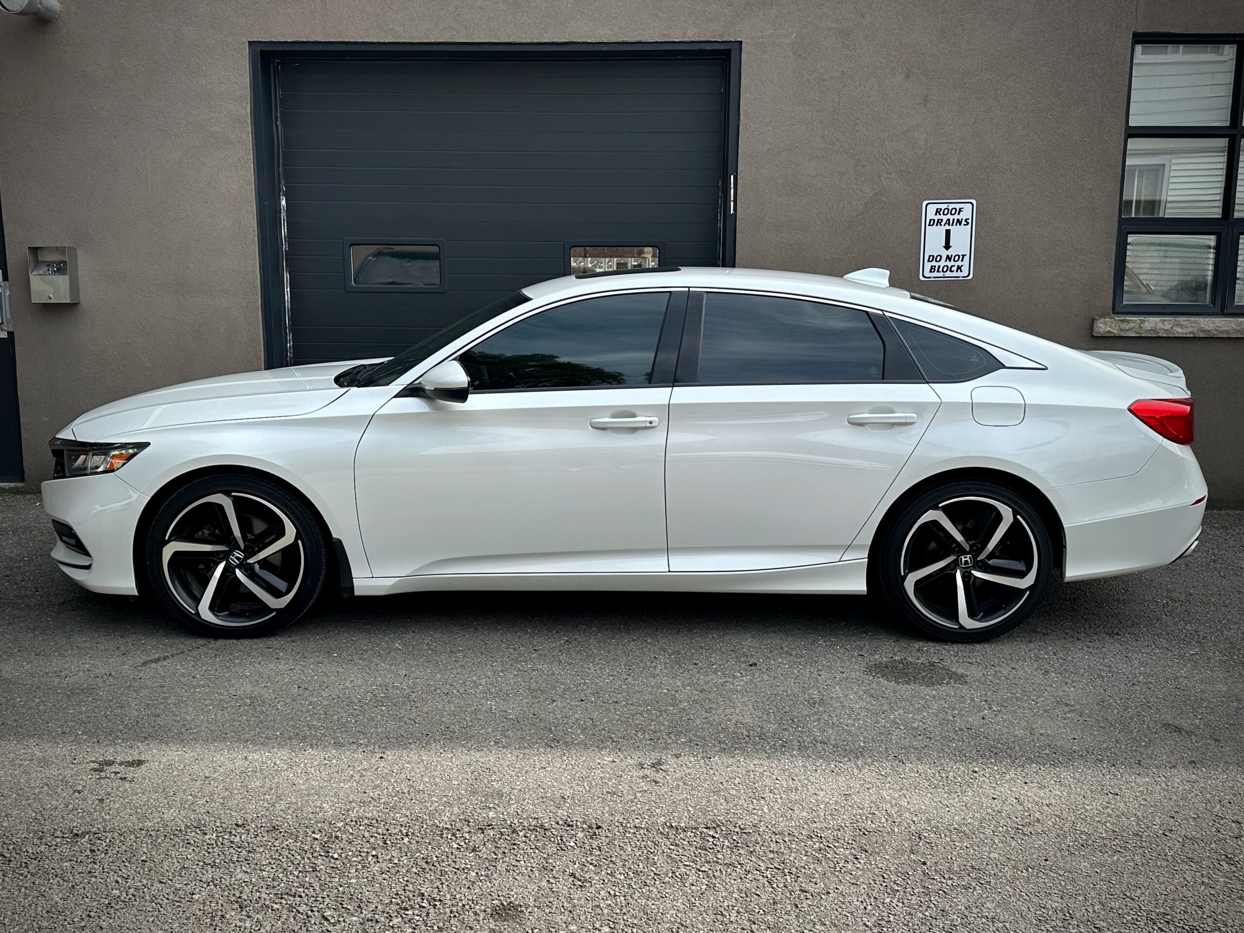 
								2019 Honda Accord Sport full									