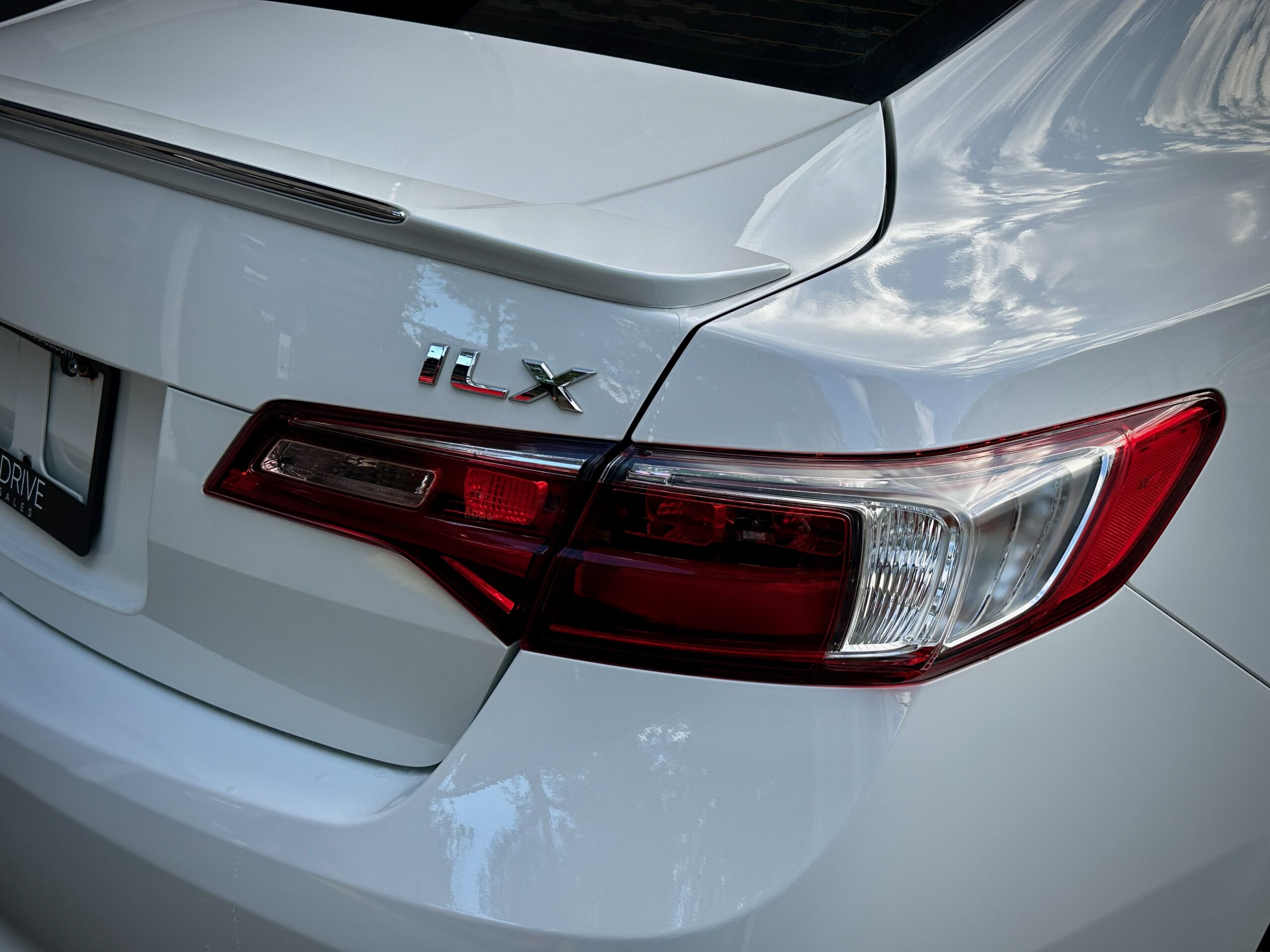 
								2017 Acura ILX Aspec full									