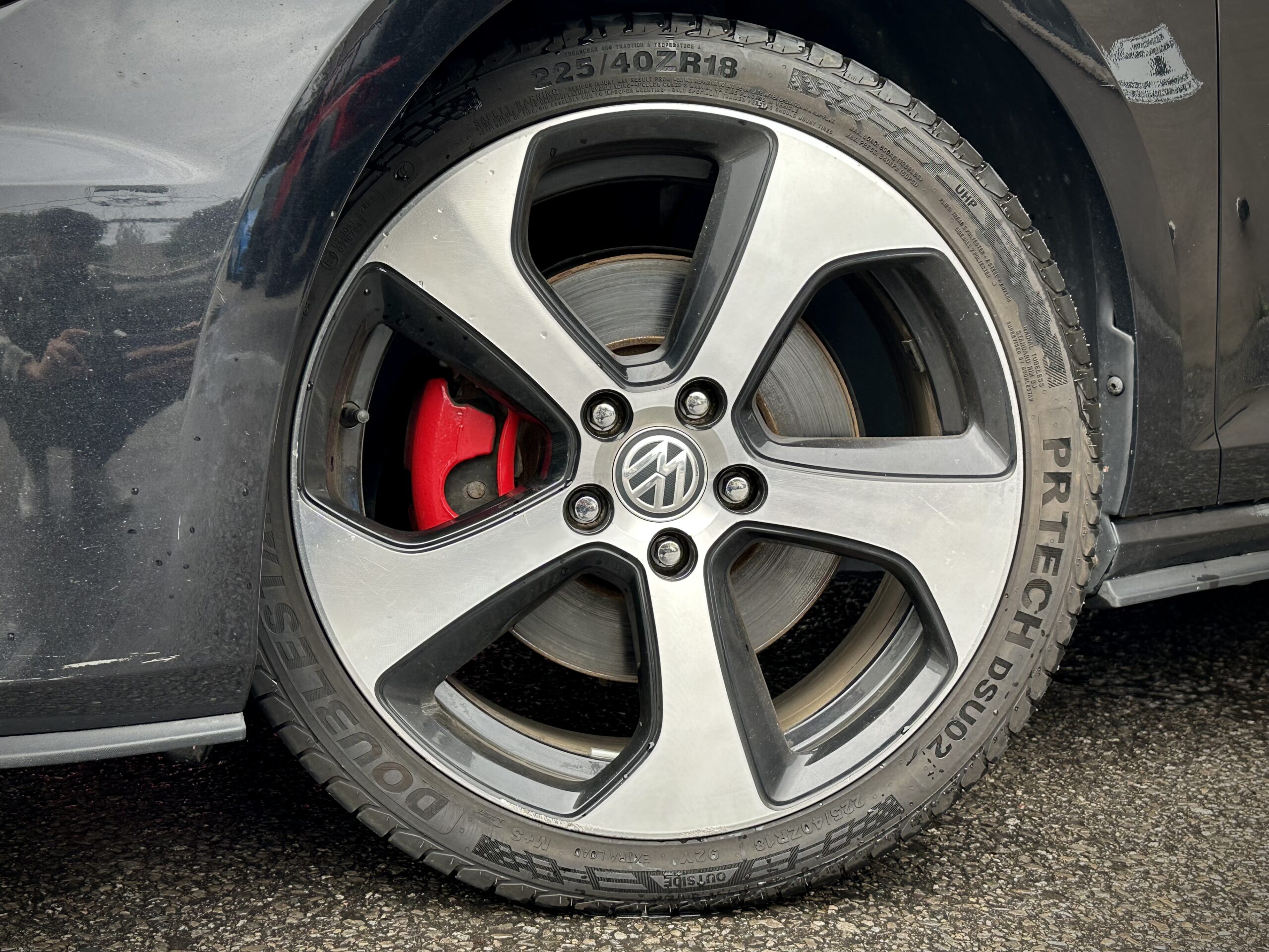 
								2017 Volkswagen Golf GTI full									