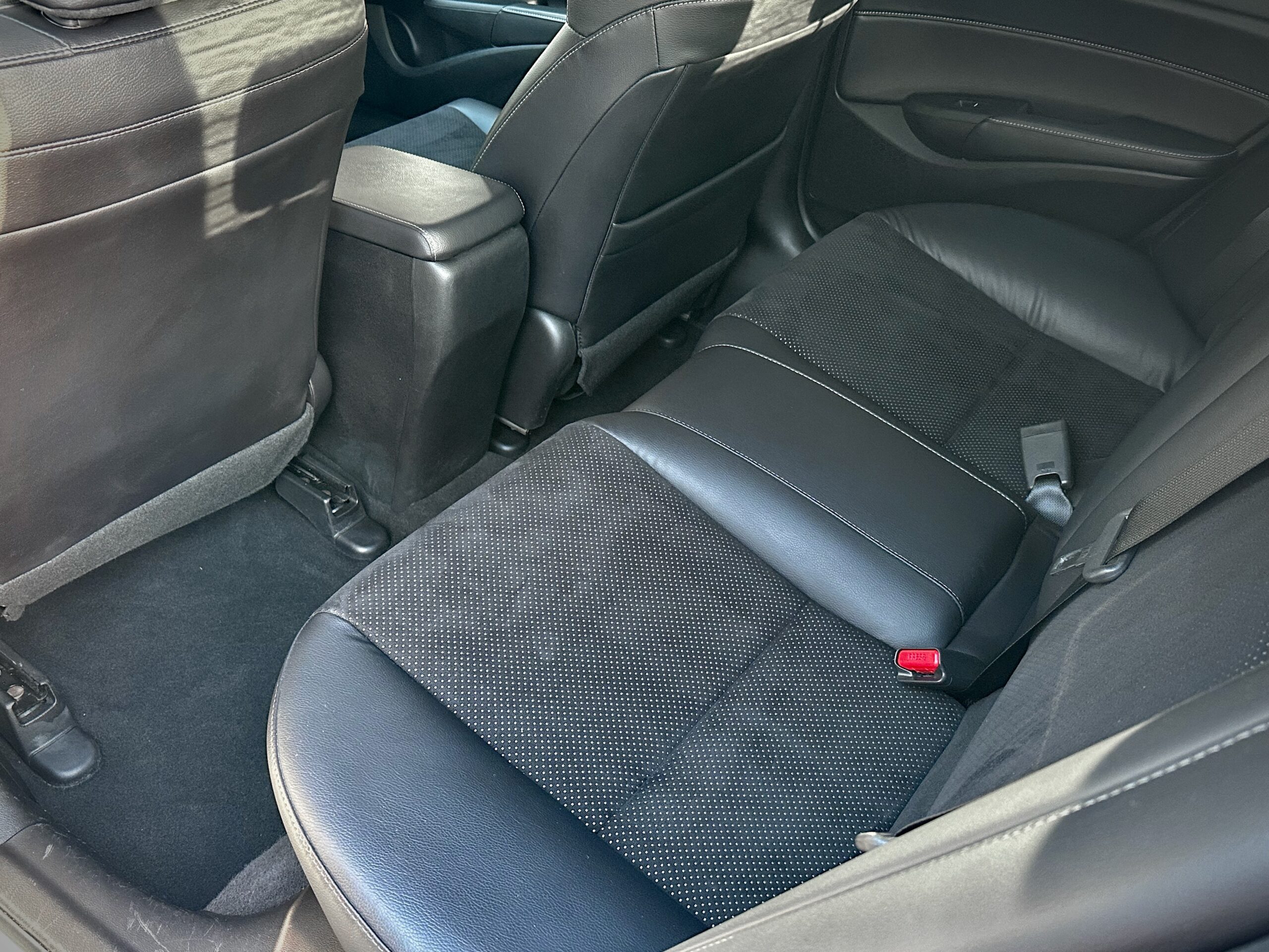 
								2017 Acura ILX Aspec full									