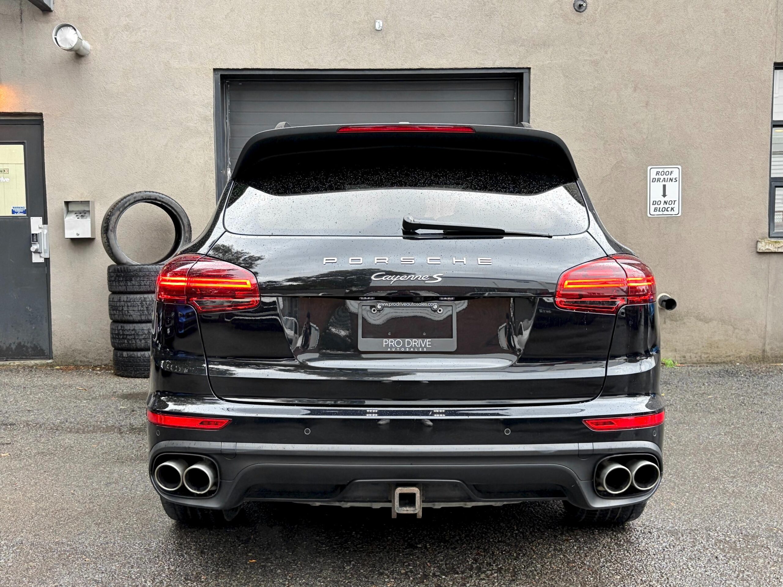 
								2018 Porsche Cayenne S full									