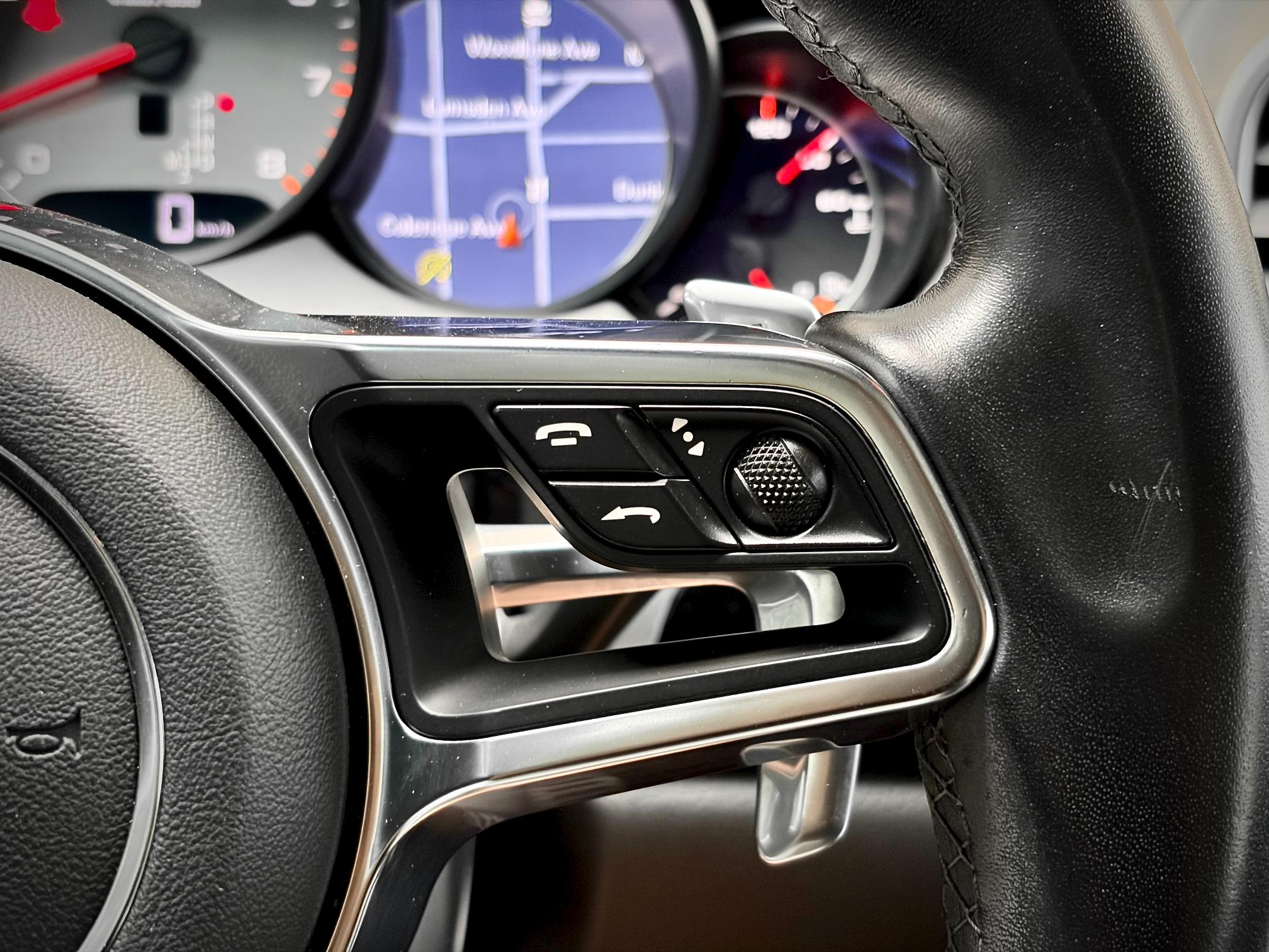 
								2018 Porsche Cayenne S full									