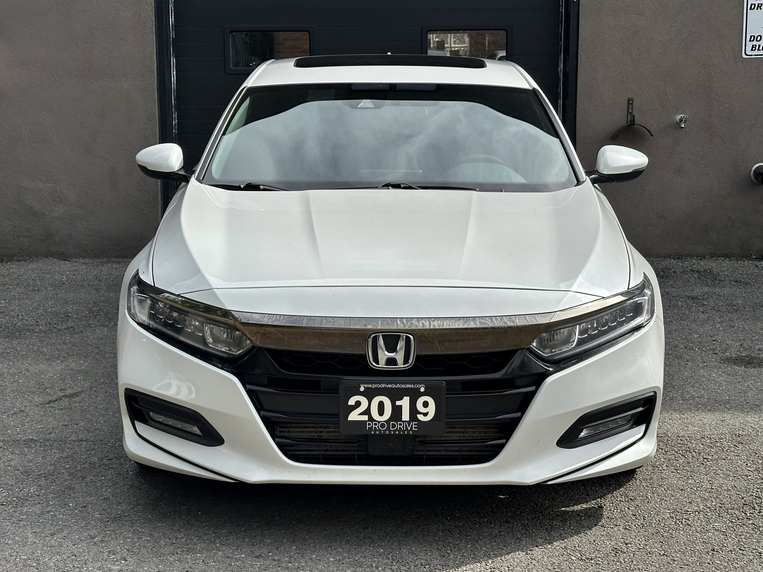 
								2019 Honda Accord Sport full									