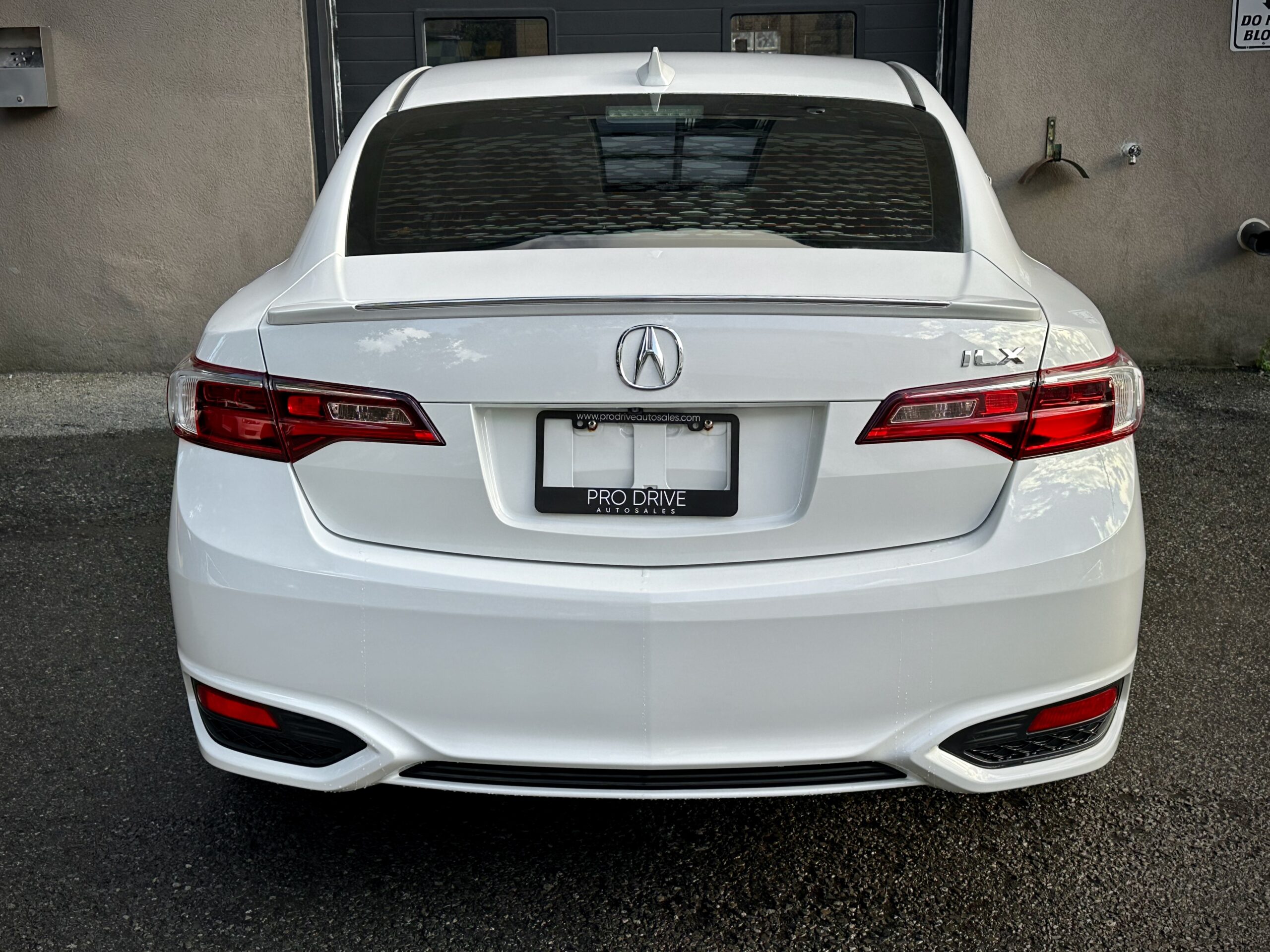 
								2017 Acura ILX Aspec full									