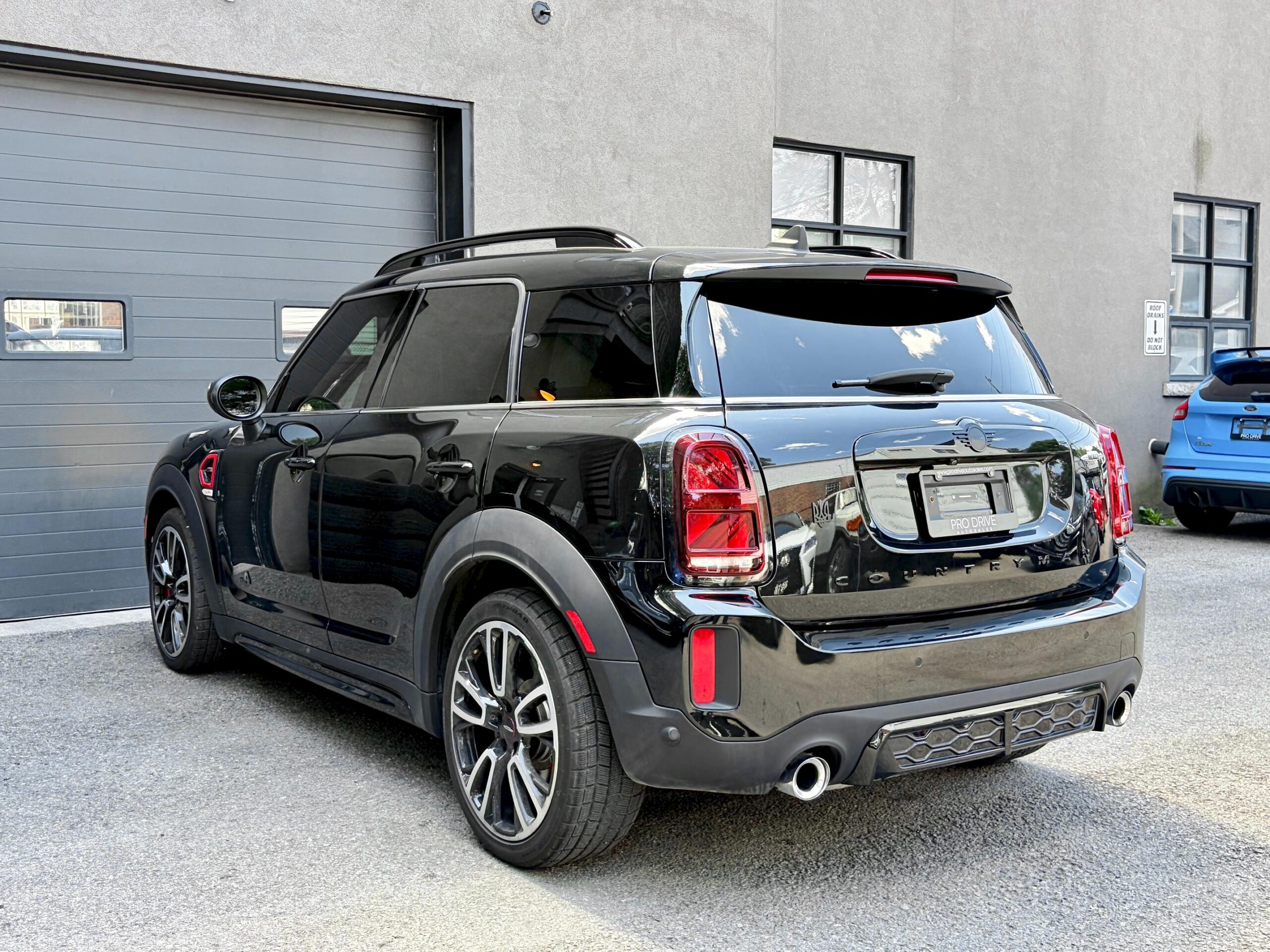 
								2024 Mini Cooper Countryman JCW full									
