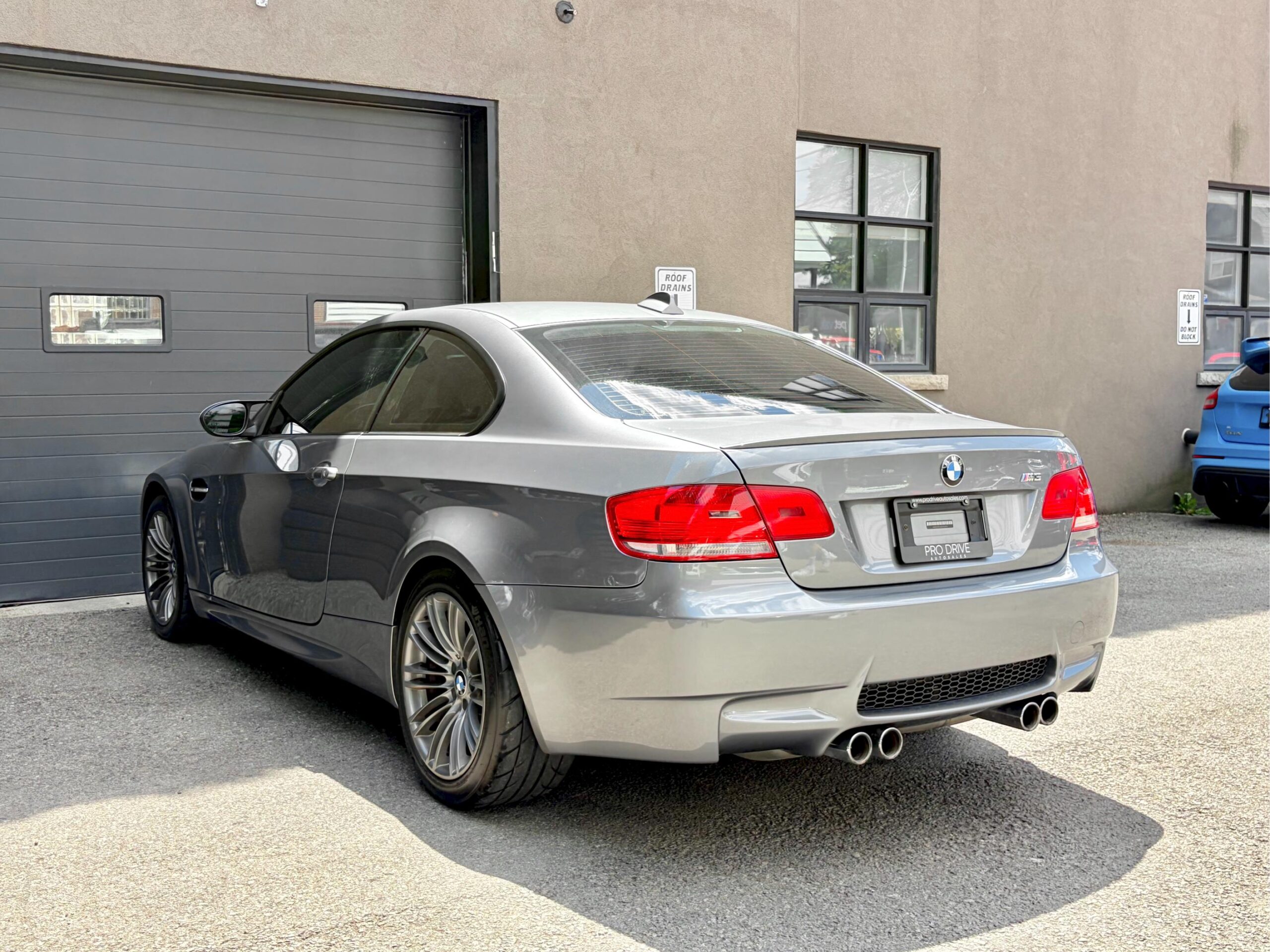 
								2010 BMW M3 E92 full									