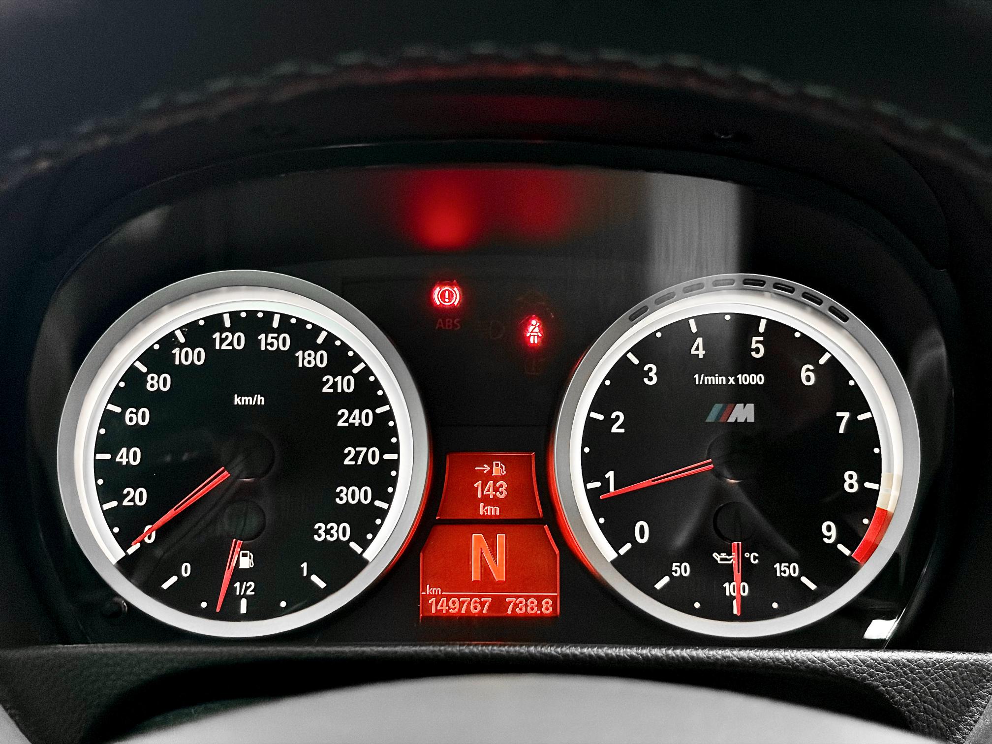 
								2010 BMW M3 E92 full									