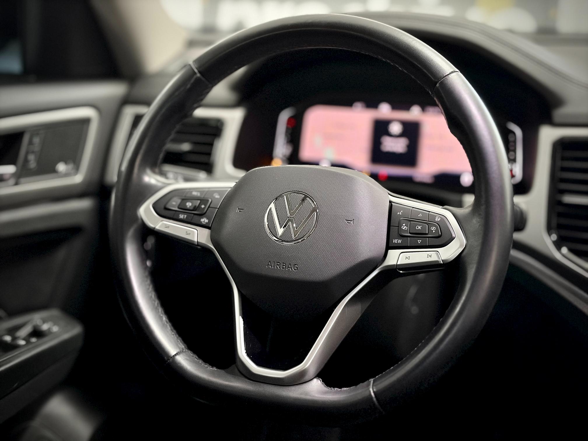 
								2021 Volkswagen Atlas Execline full									