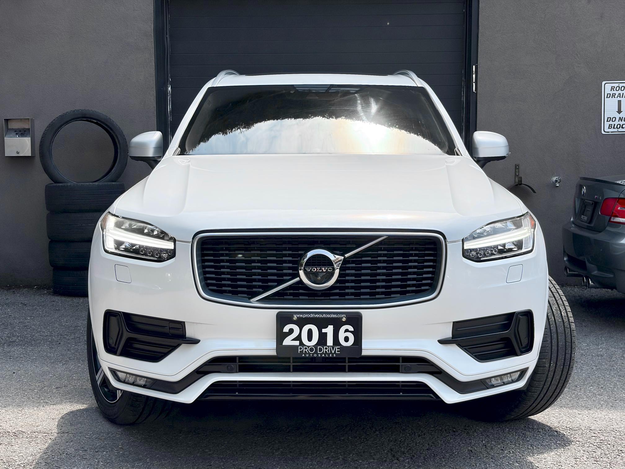 
								2016 Volvo XC60 T6 R-Design full									
