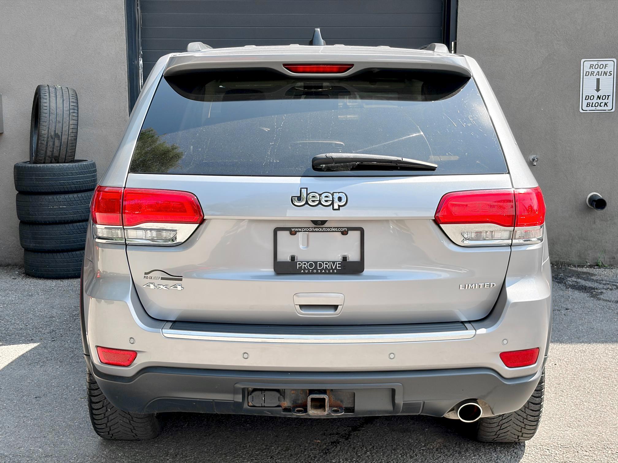 
								2018 Jeep Grand Cherokee Limited full									