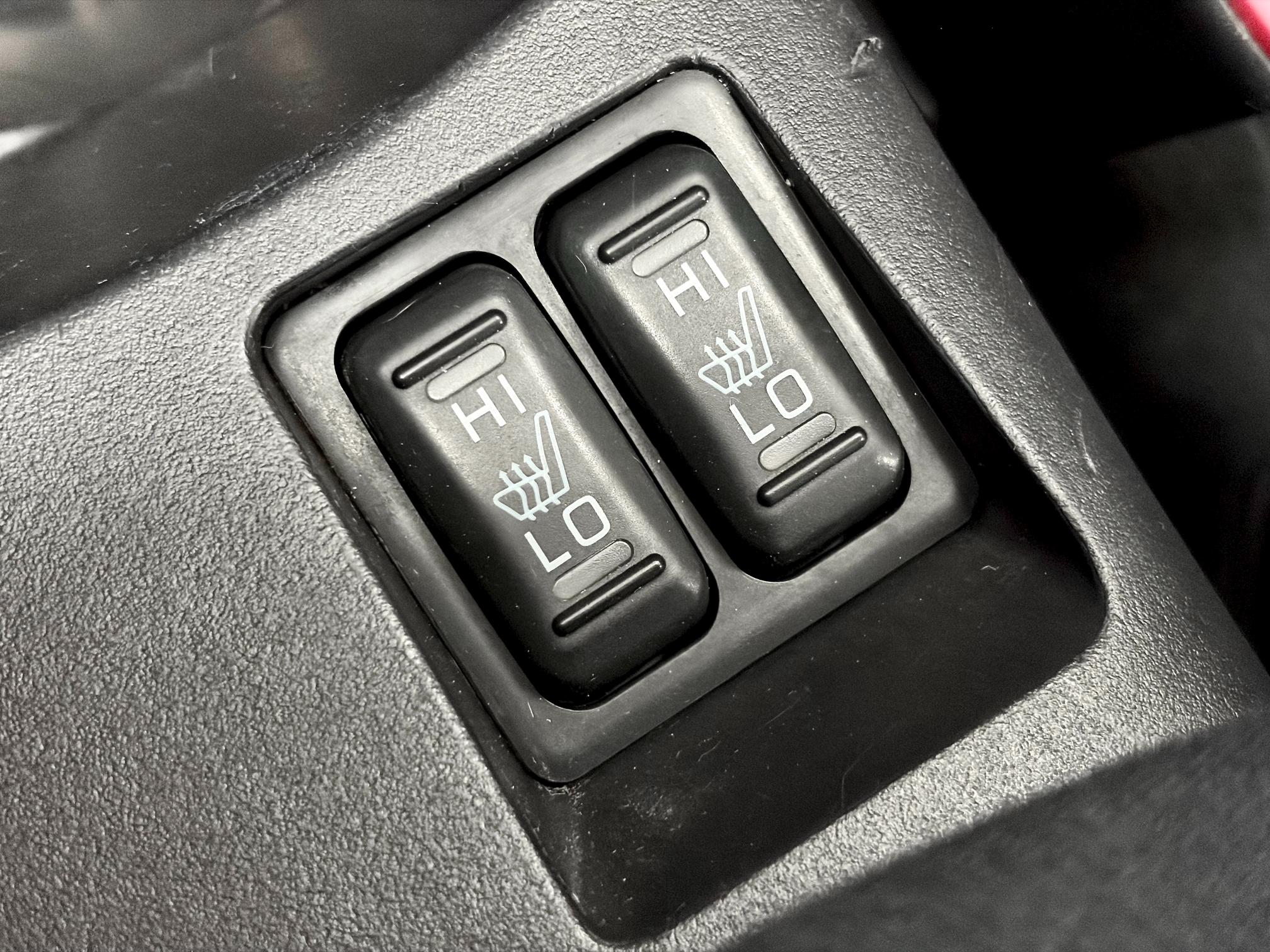 
								2010 Mitsubishi Lancer Evolution X GSR full									