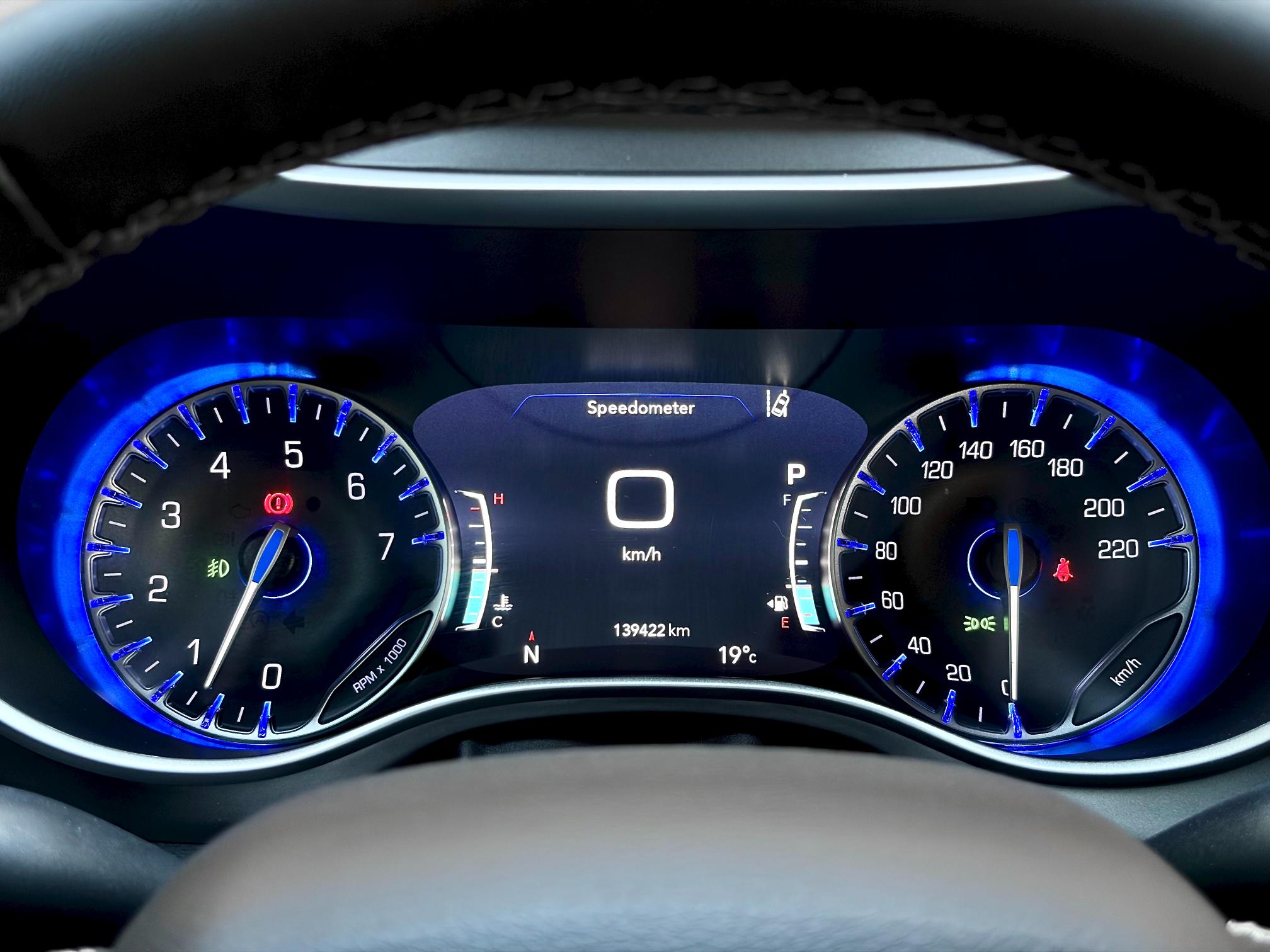 
								2022 Chrysler Pacifica Touring-L full									