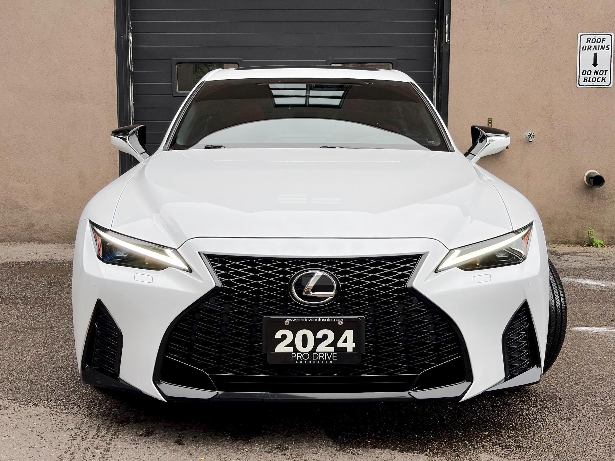 
								2024 Lexus IS 300 full									