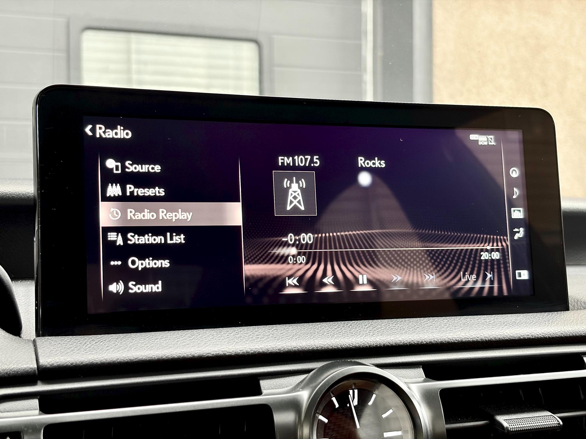 
								2024 Lexus IS 300 full									