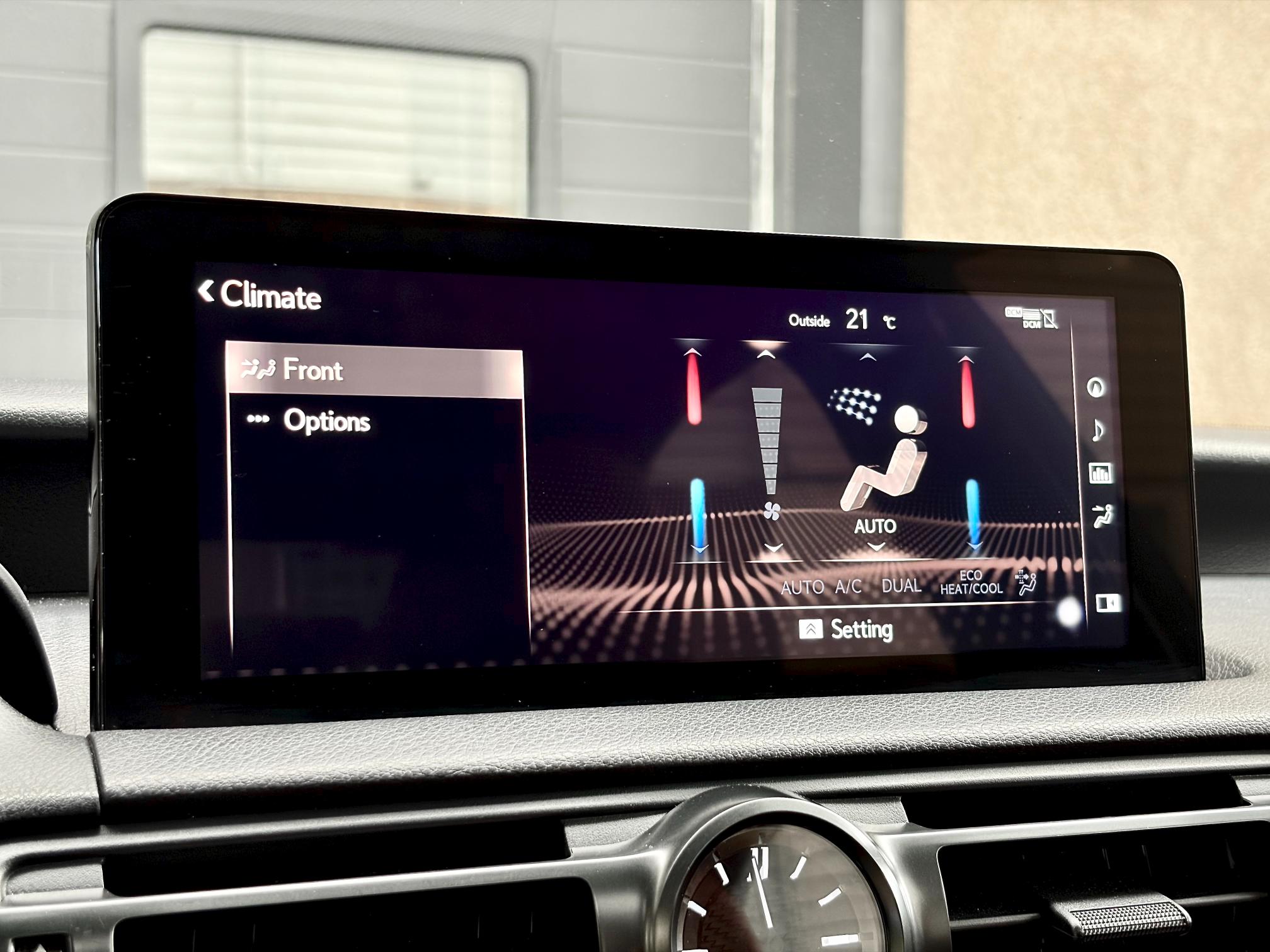 
								2024 Lexus IS 300 full									