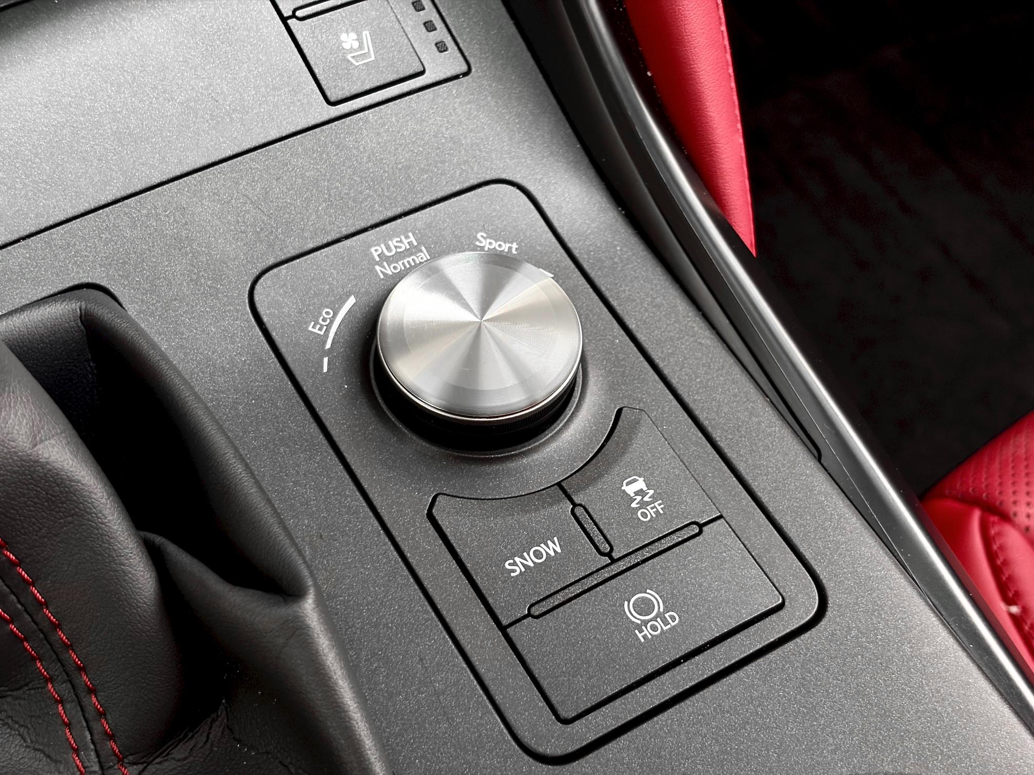 
								2024 Lexus IS 300 full									