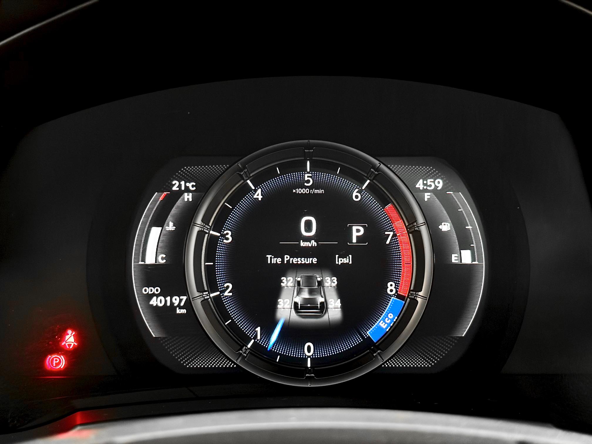 
								2024 Lexus IS 300 full									