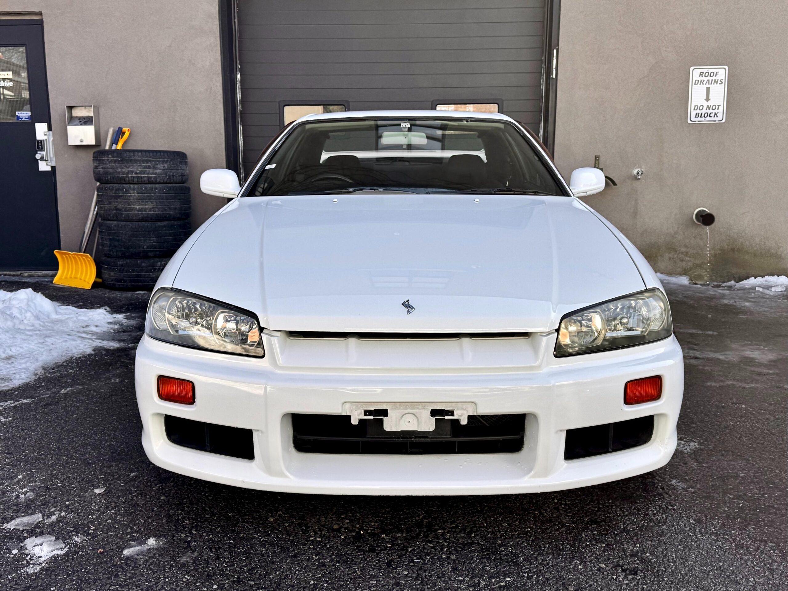 
								1999 Nissan Skyline R34 2.5 GT Coupe full									