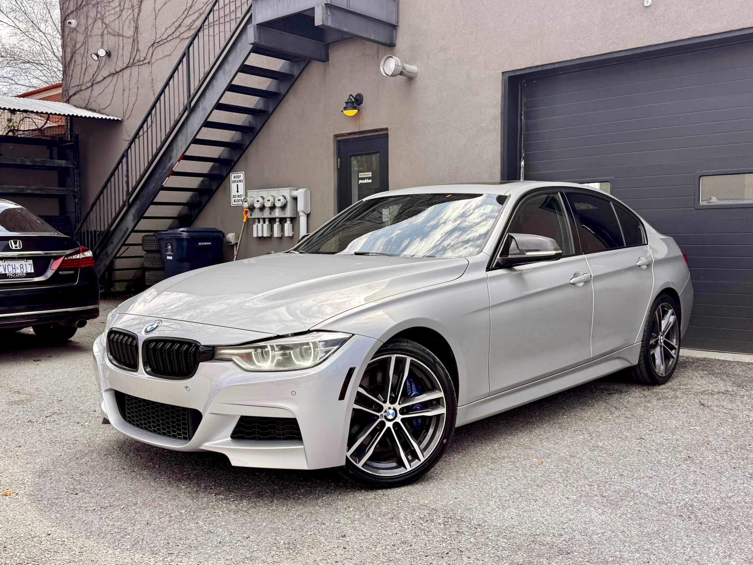 
								2018 BMW 340i xDrive full									