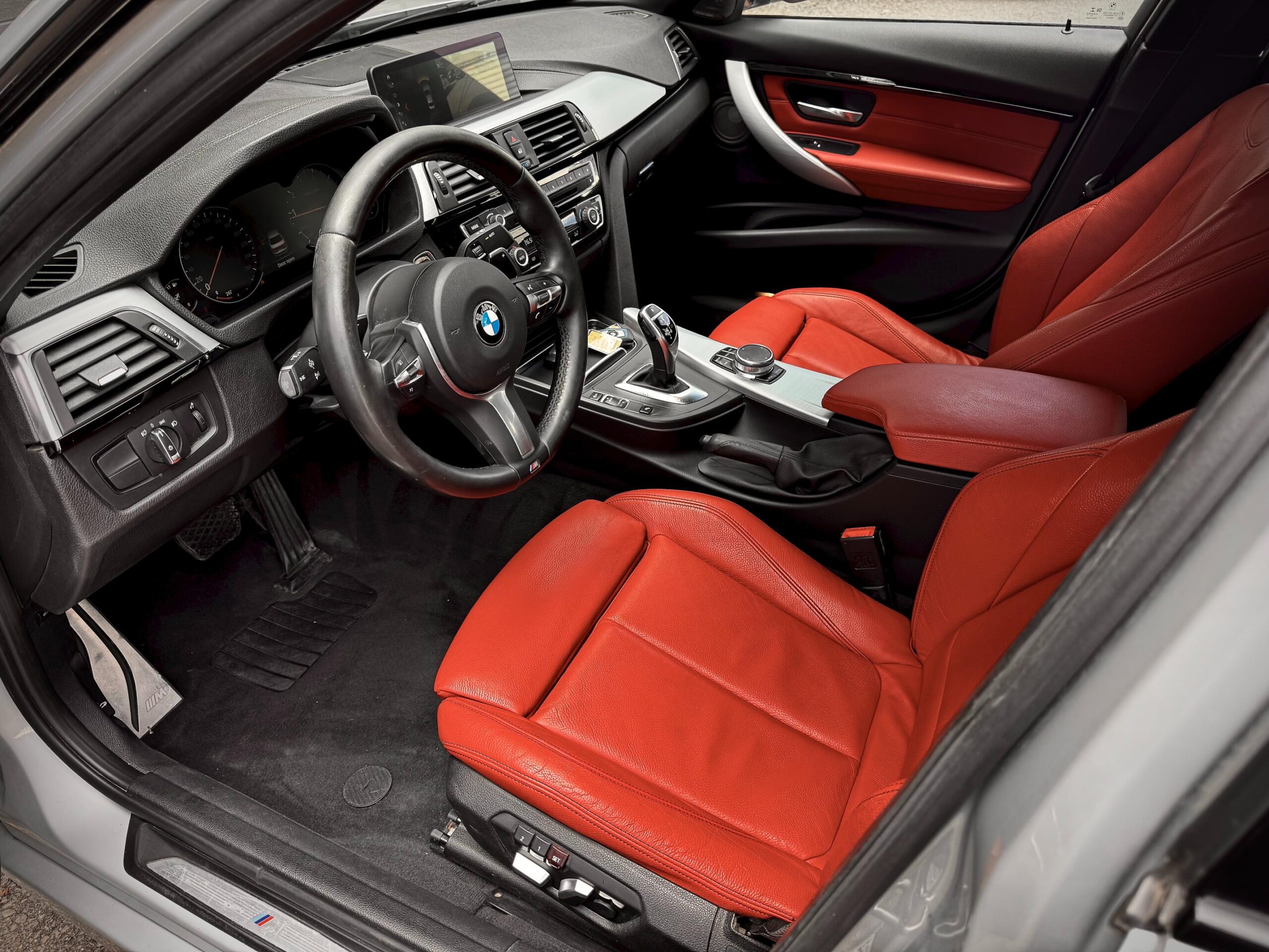
								2018 BMW 340i xDrive full									