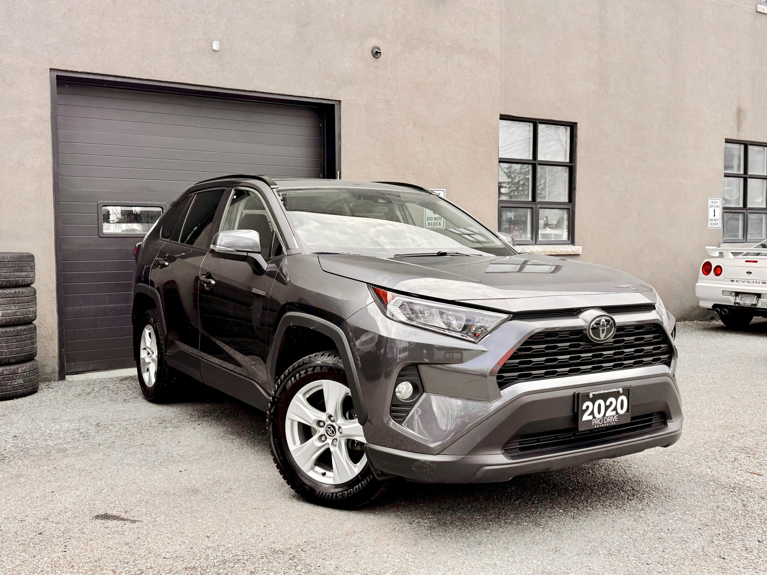 2020 Toyota RAV4 XLE AWD