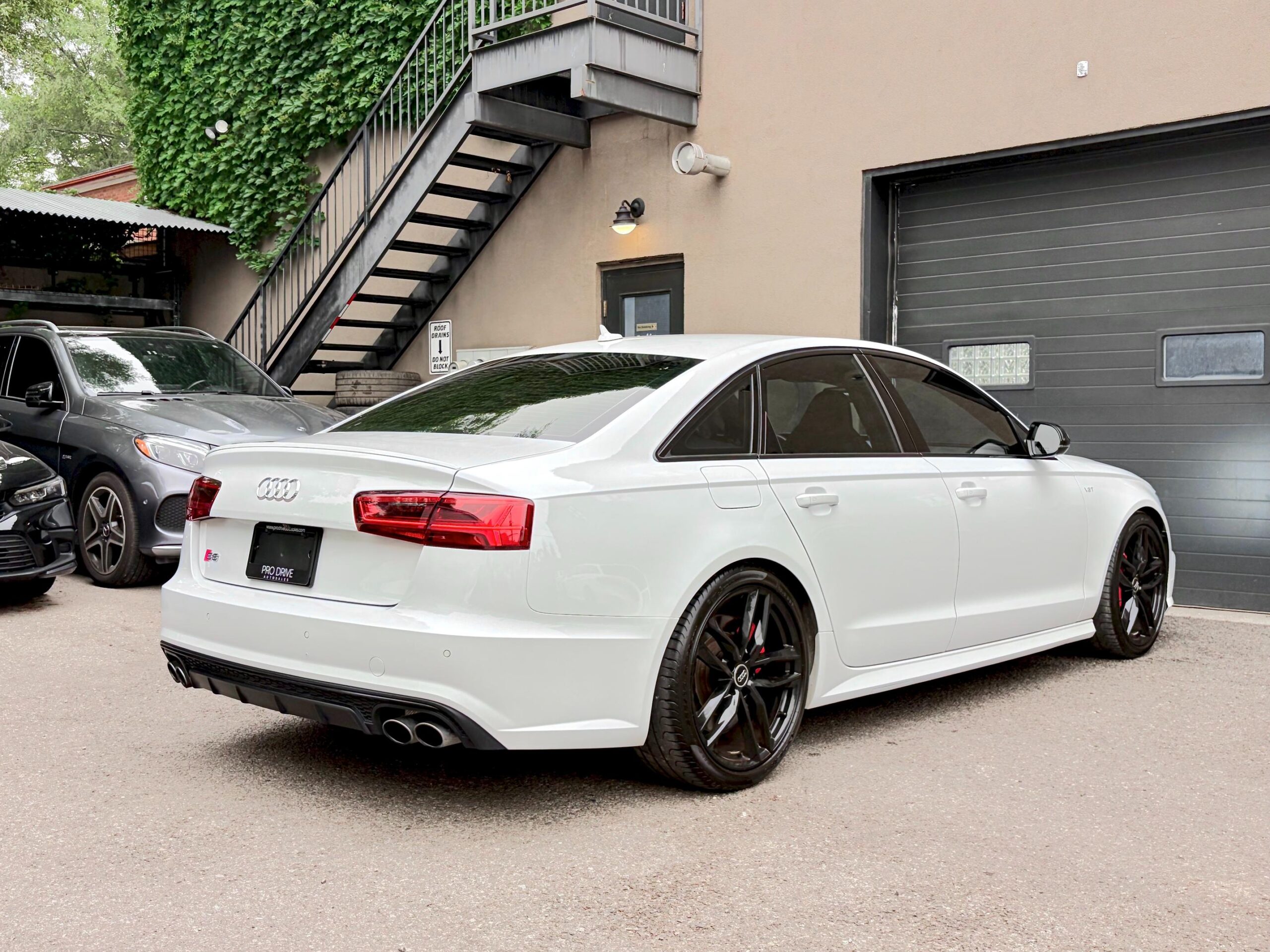 
								2017 Audi S6 full									