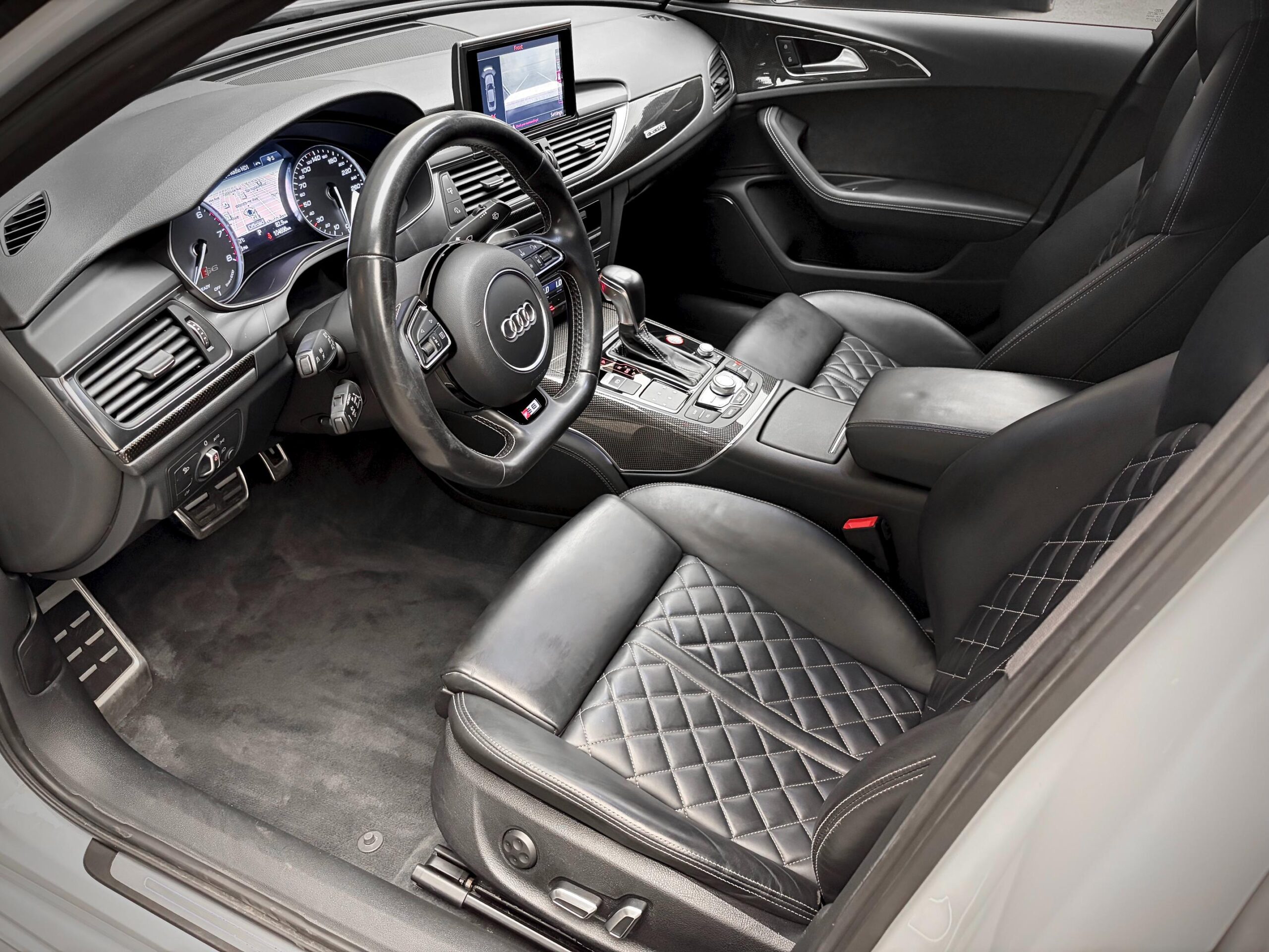 
								2017 Audi S6 full									