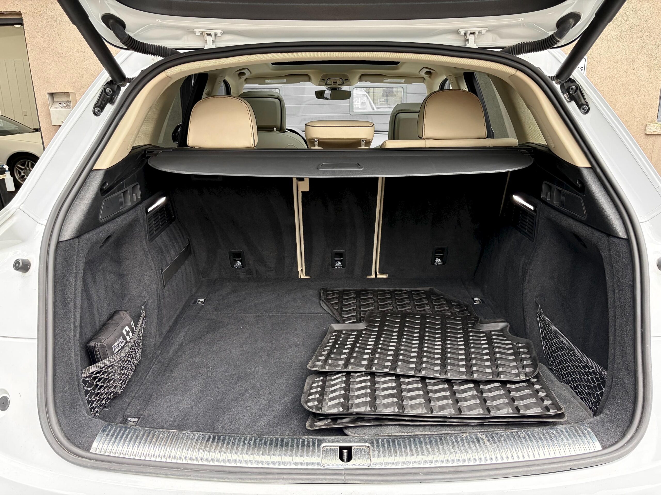 
								2021 Audi Q5 Technik full									