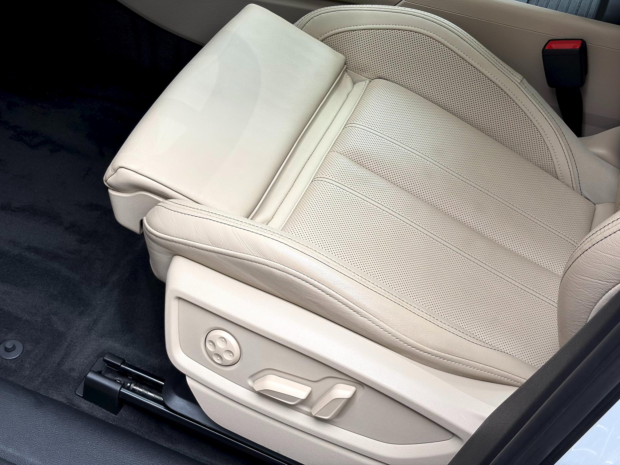 
								2021 Audi Q5 Technik full									
