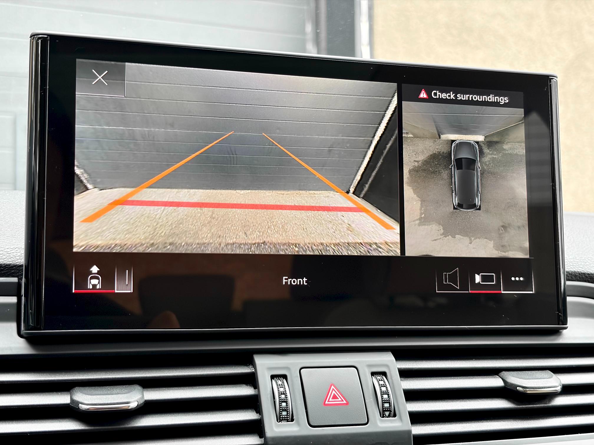 
								2021 Audi Q5 Technik full									