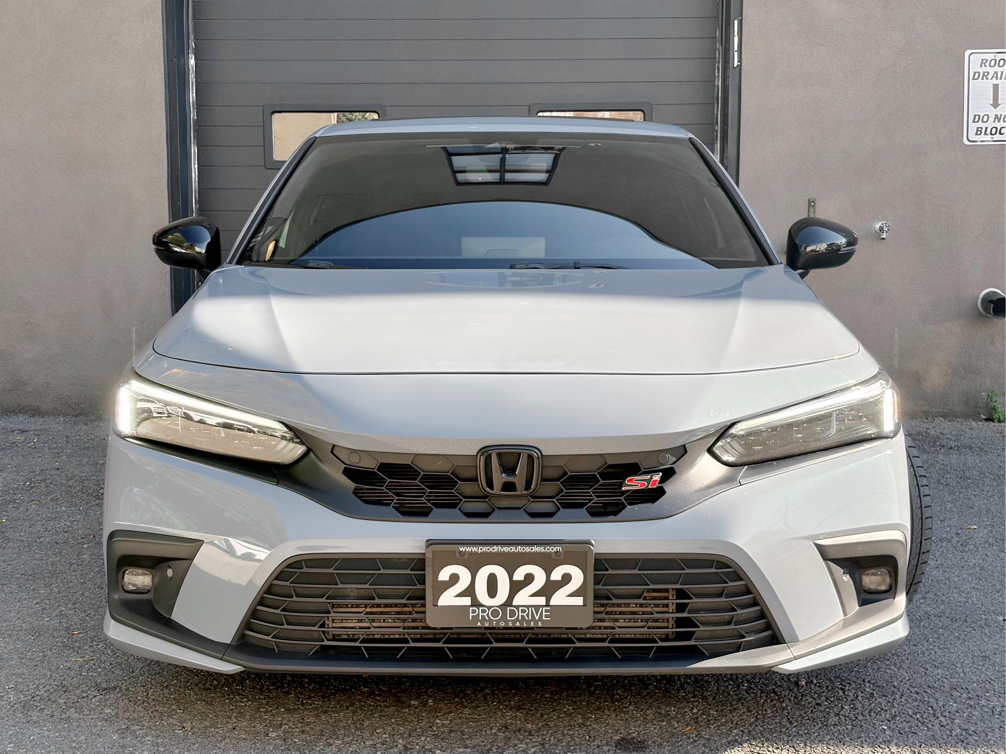 
								2022 Honda Civic SI Sedan full									