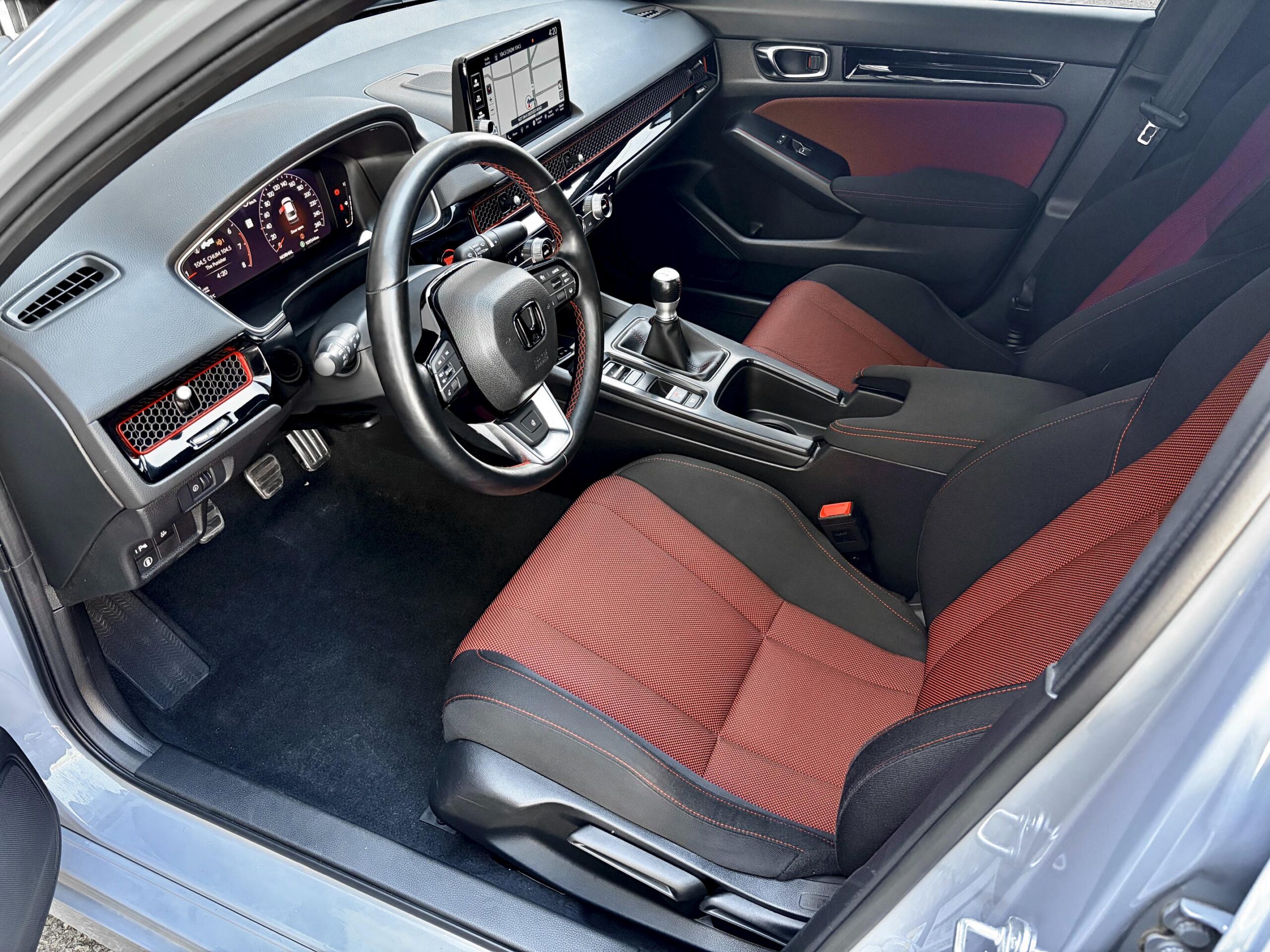 
								2022 Honda Civic SI Sedan full									
