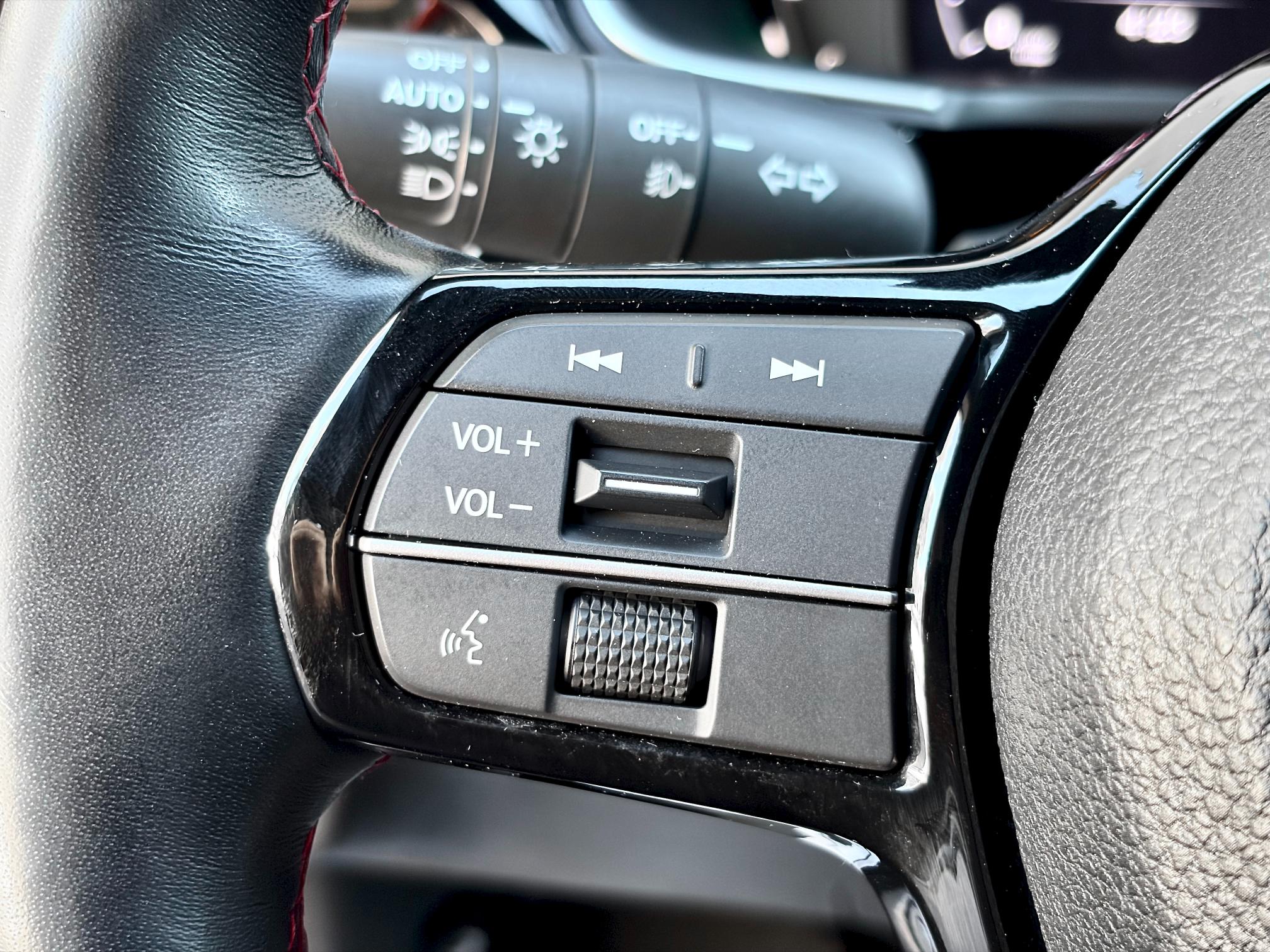 
								2022 Honda Civic SI Sedan full									