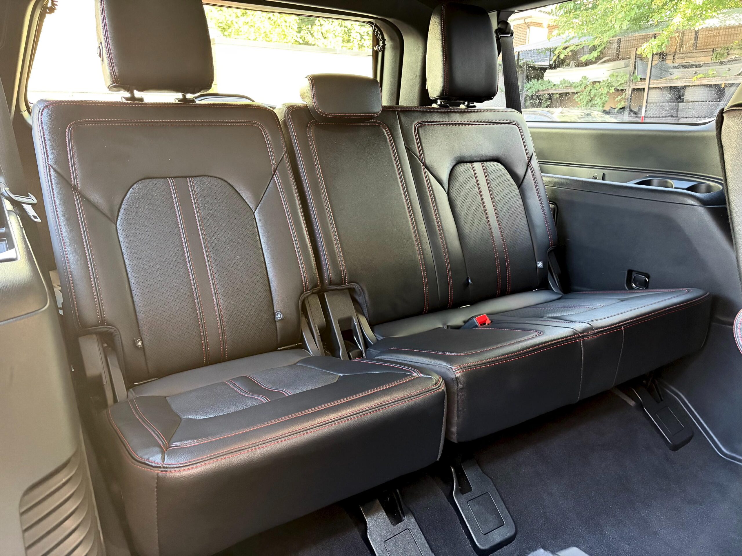 
								2023 Ford Expedition Max Limited full									
