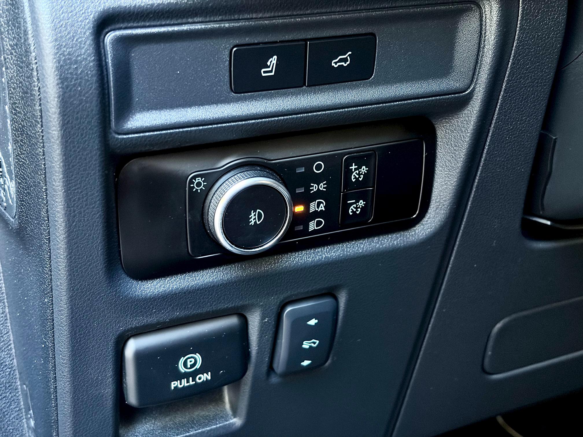 
								2023 Ford Expedition Max Limited full									