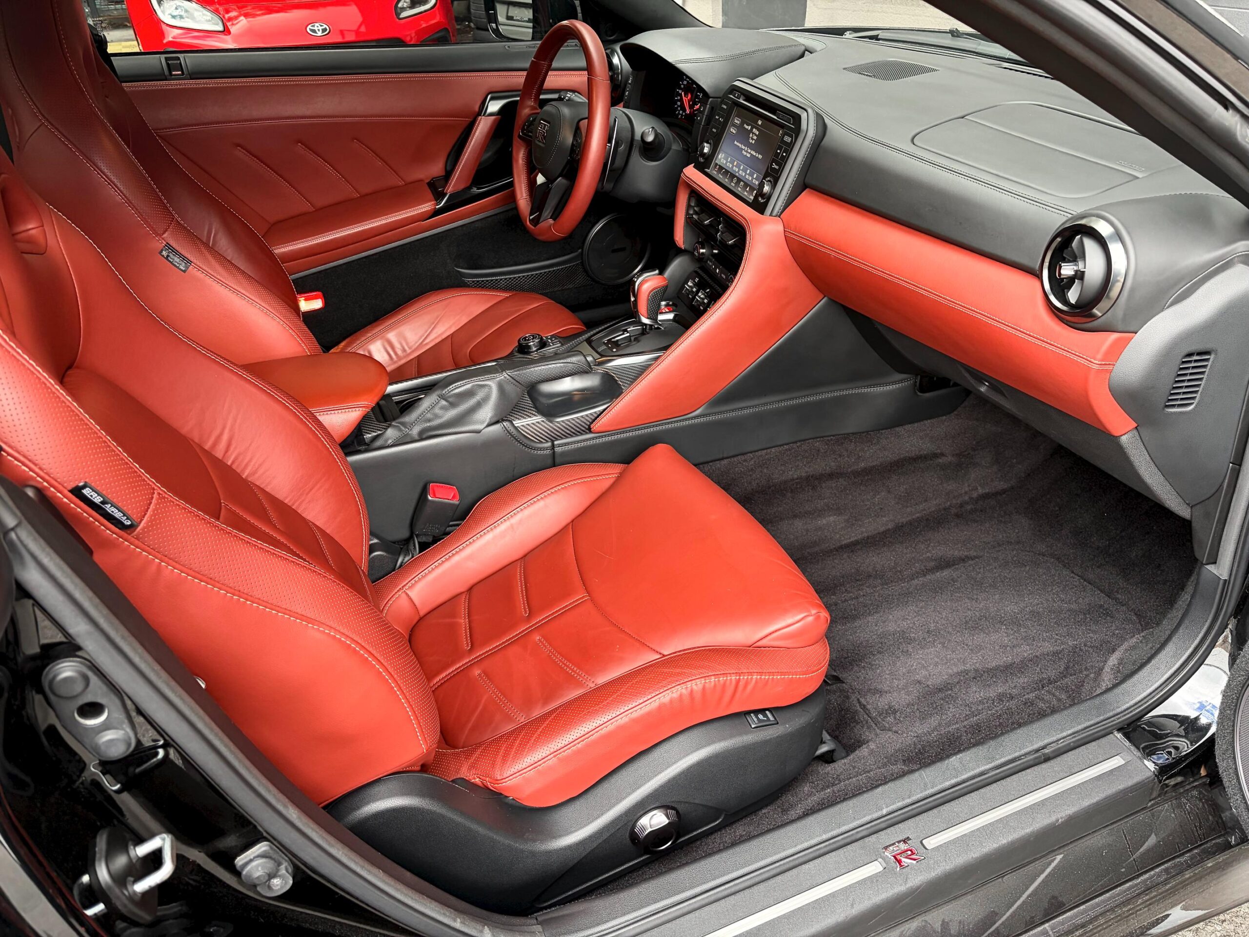 
								2019 Nissan GT-R Premium full									