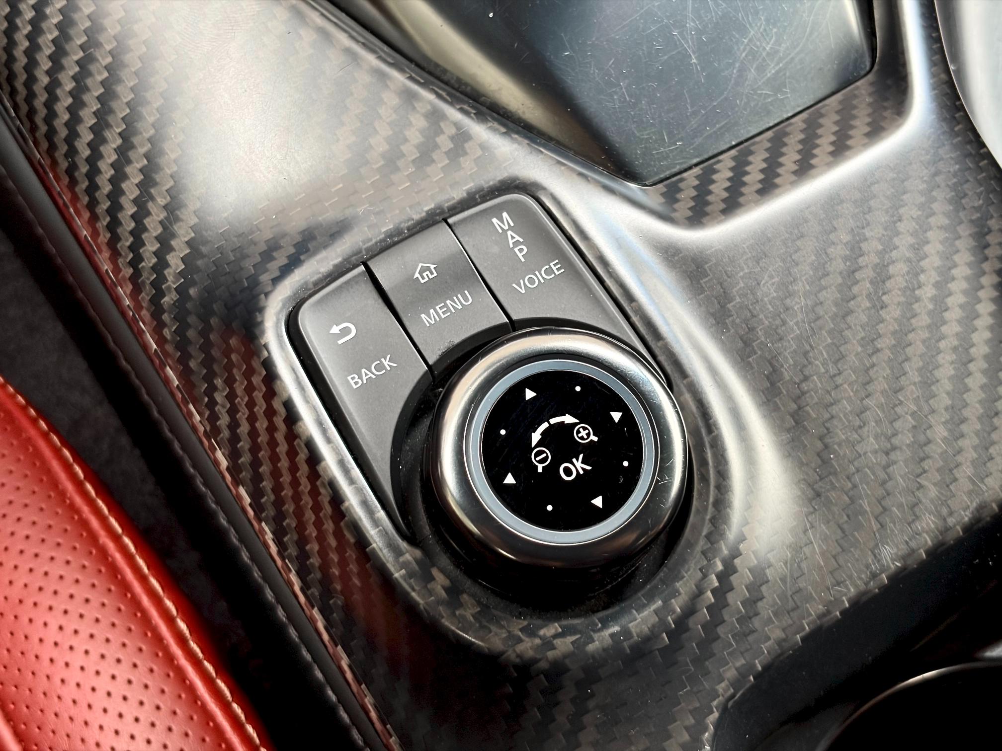 
								2019 Nissan GT-R Premium full									
