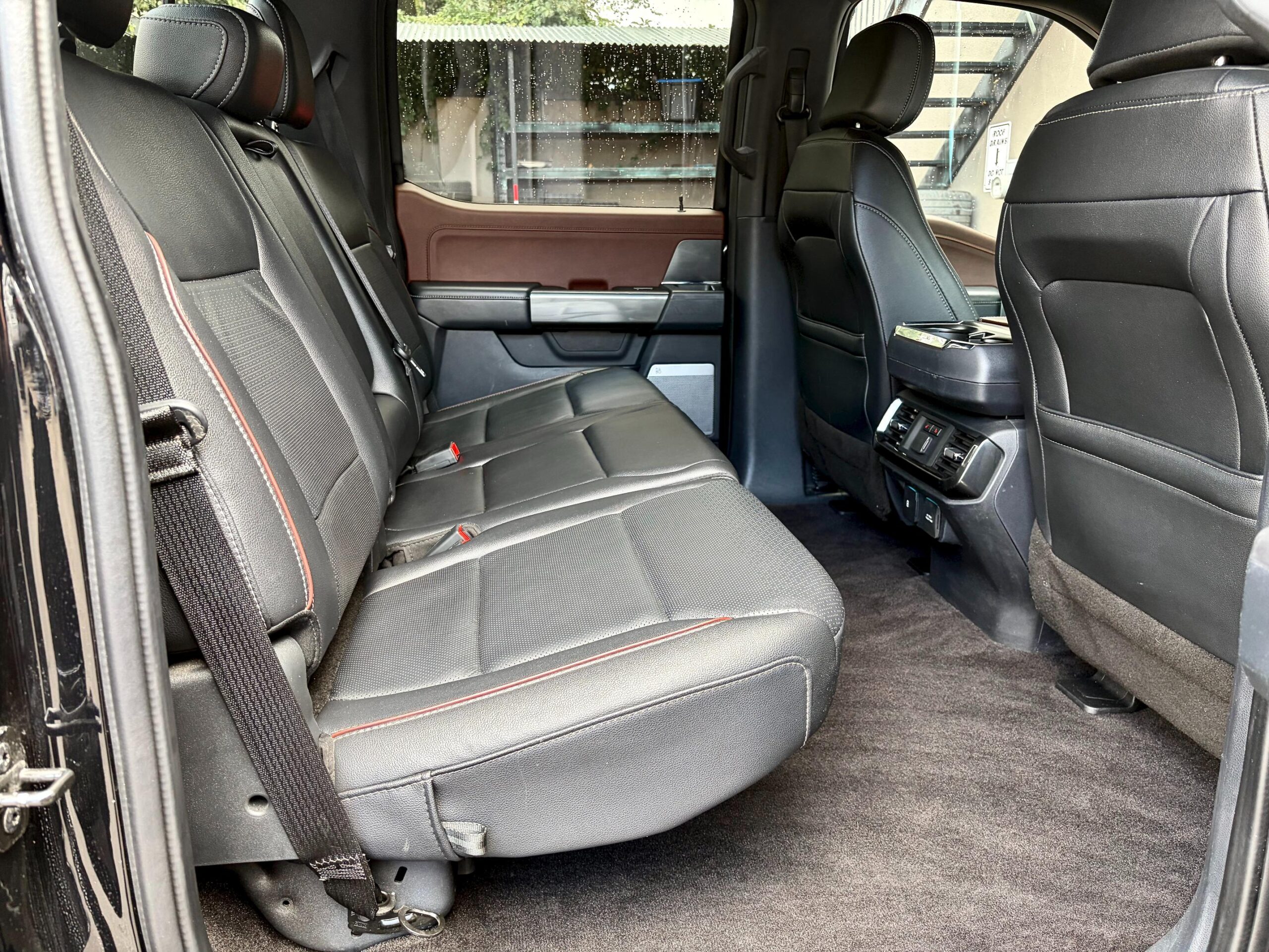 
								2022 Ford F-150 Supercrew Lariat full									