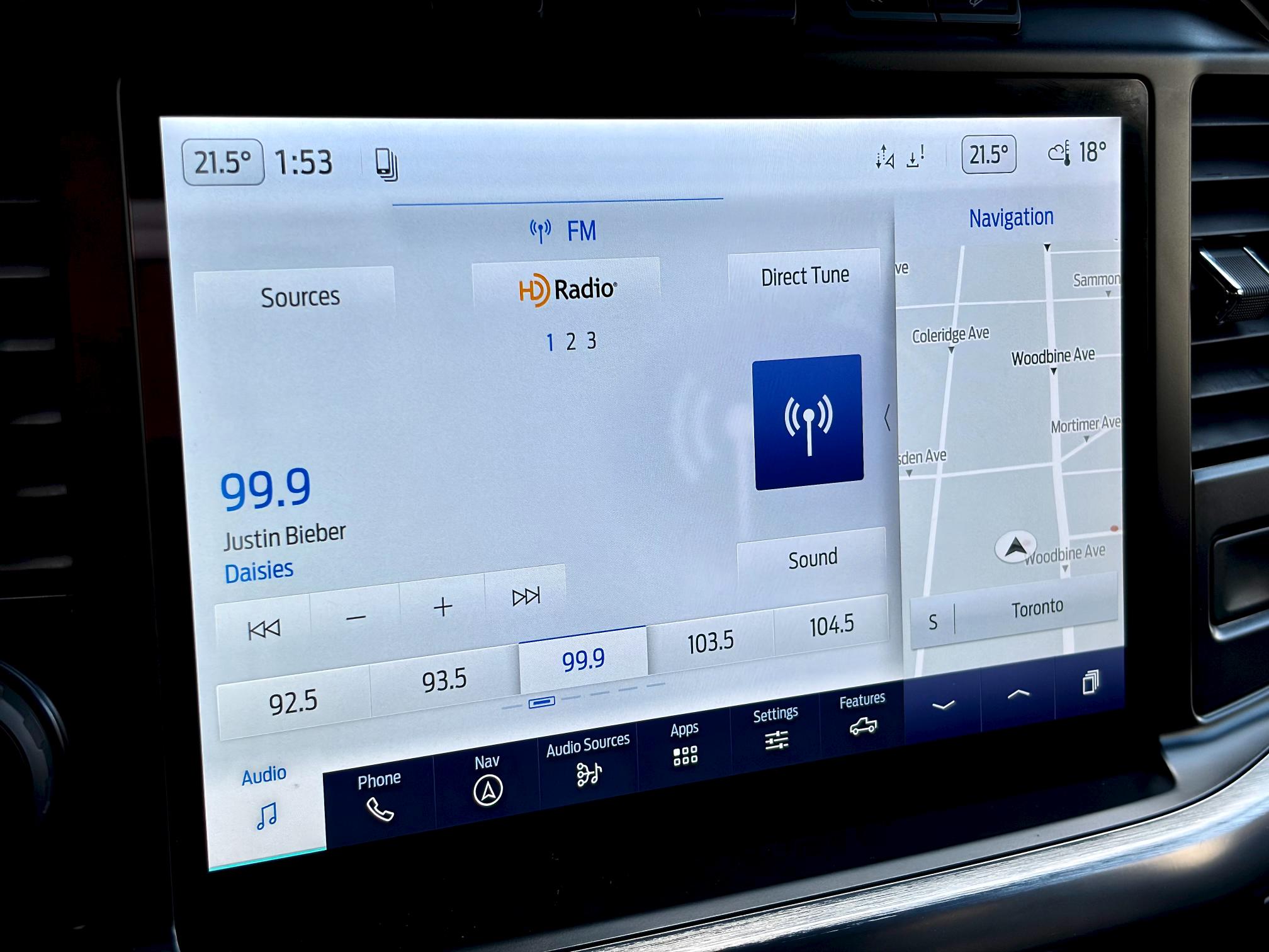 
								2022 Ford F-150 Supercrew Lariat full									