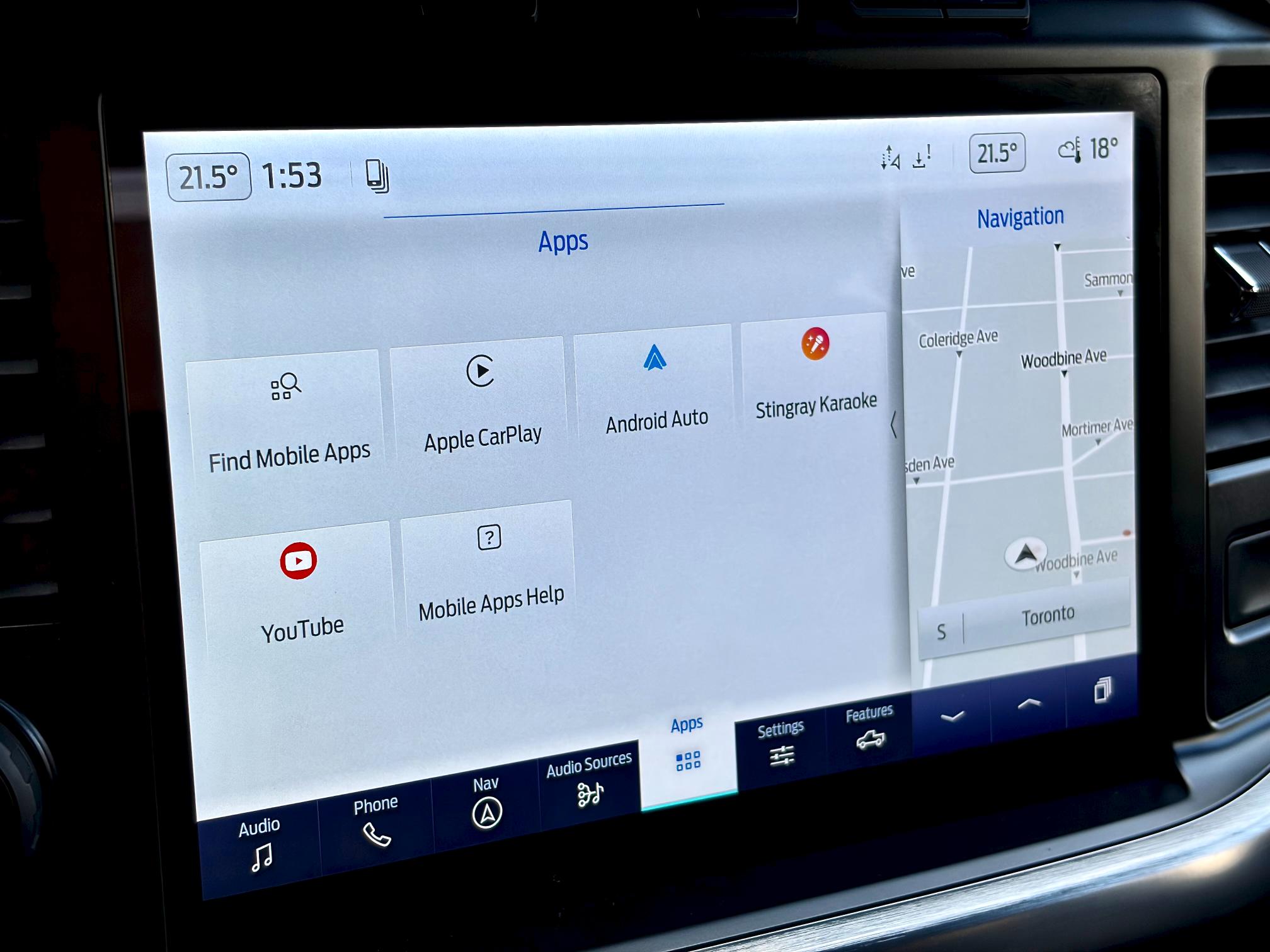 
								2022 Ford F-150 Supercrew Lariat full									