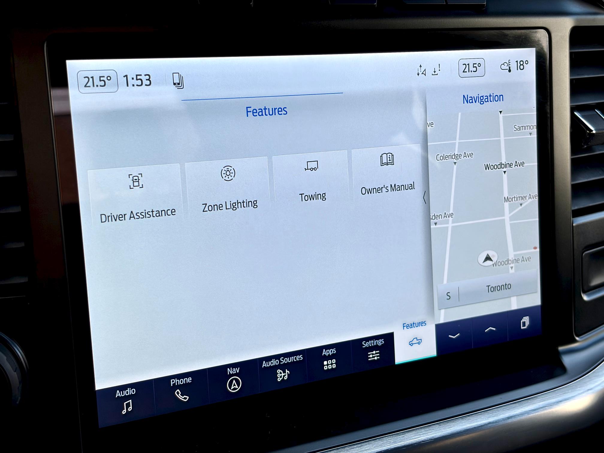 
								2022 Ford F-150 Supercrew Lariat full									