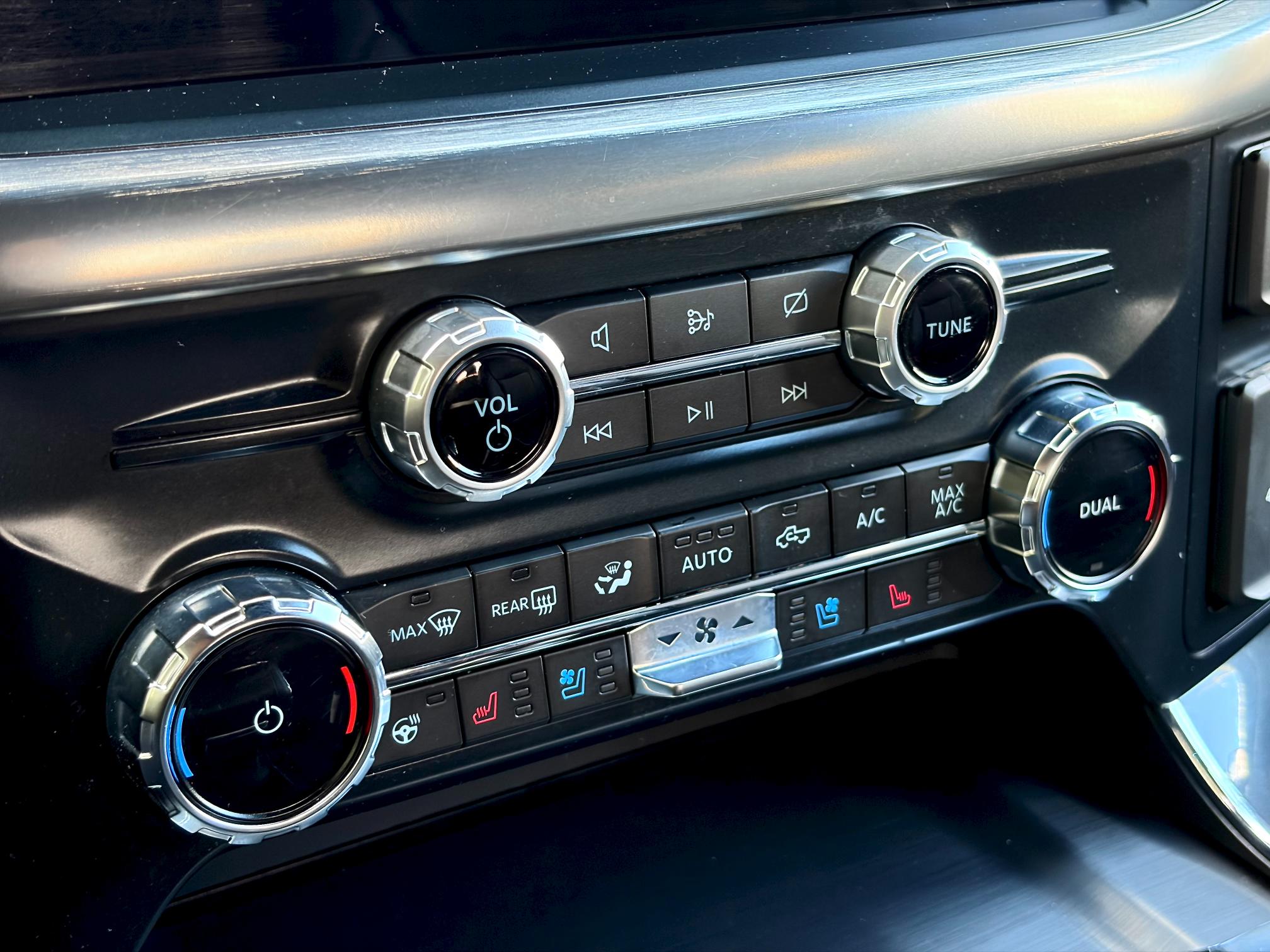 
								2022 Ford F-150 Supercrew Lariat full									