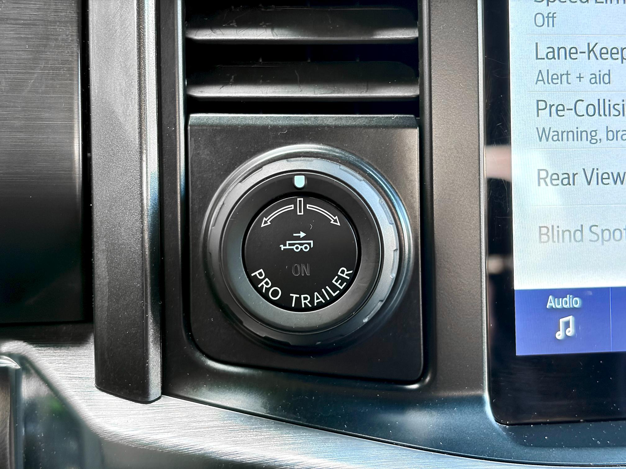 
								2022 Ford F-150 Supercrew Lariat full									