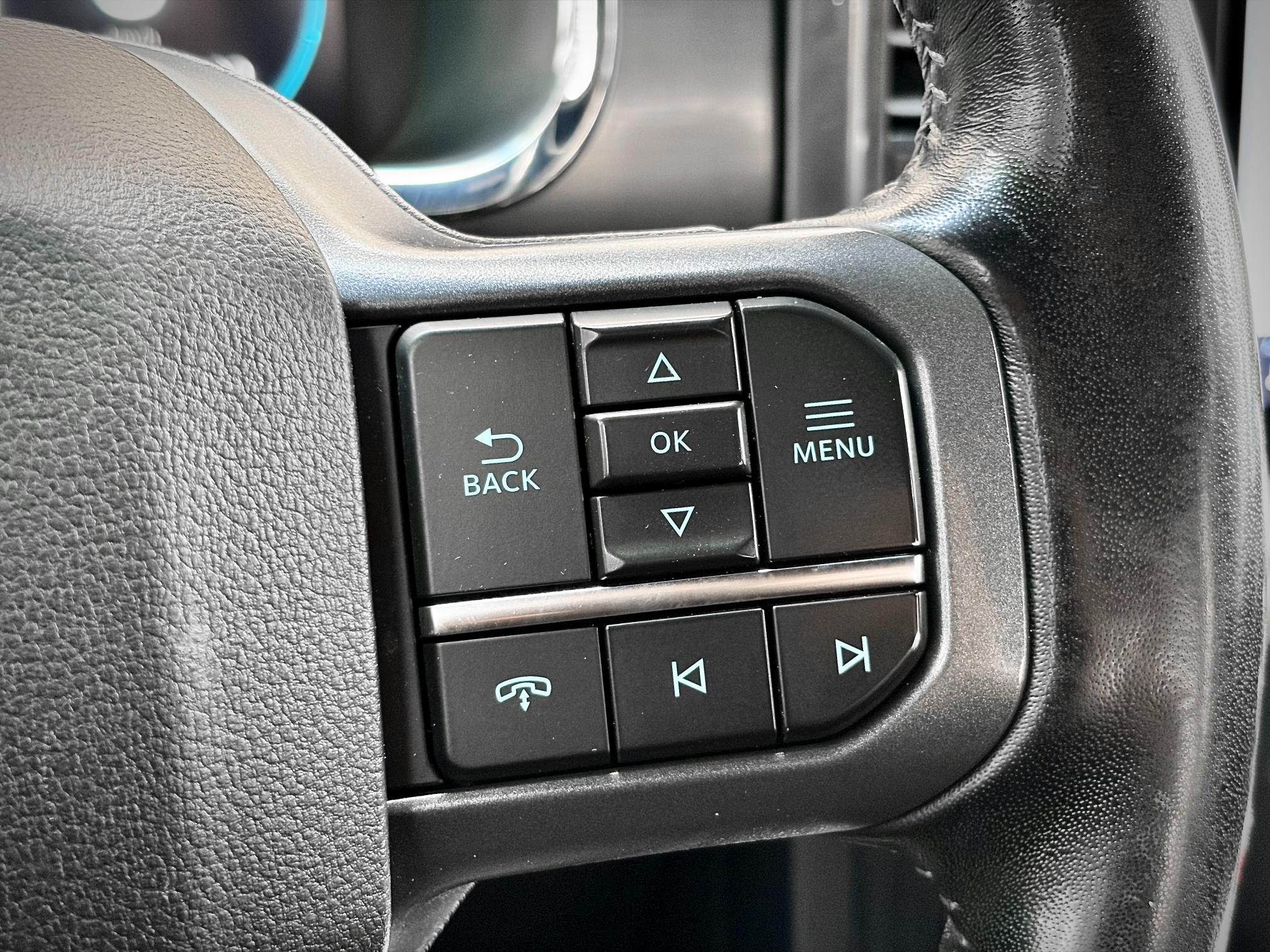 
								2023 Ford F-150 Lariat Supercrew full									