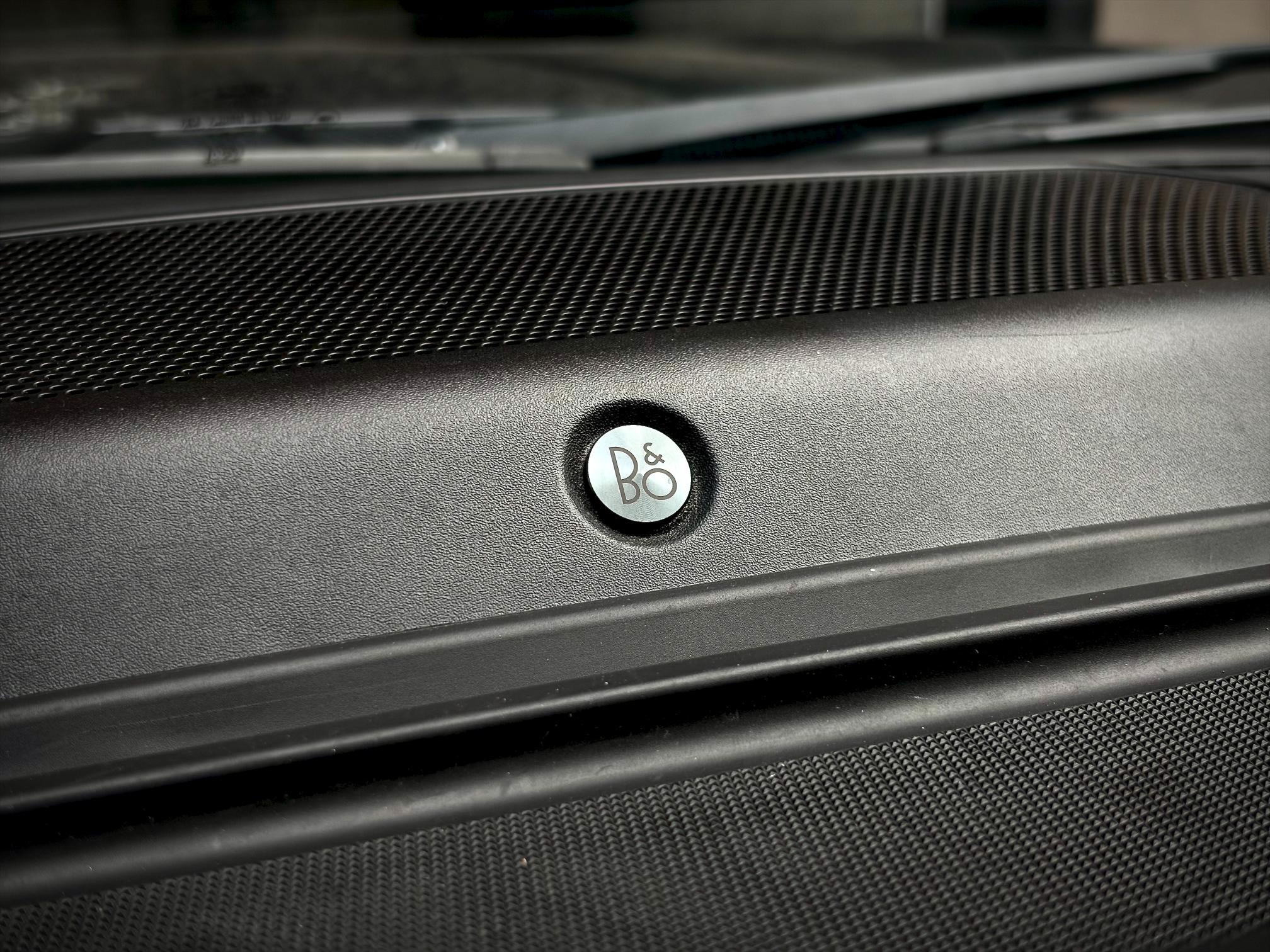 
								2023 Ford F-150 Lariat Supercrew full									