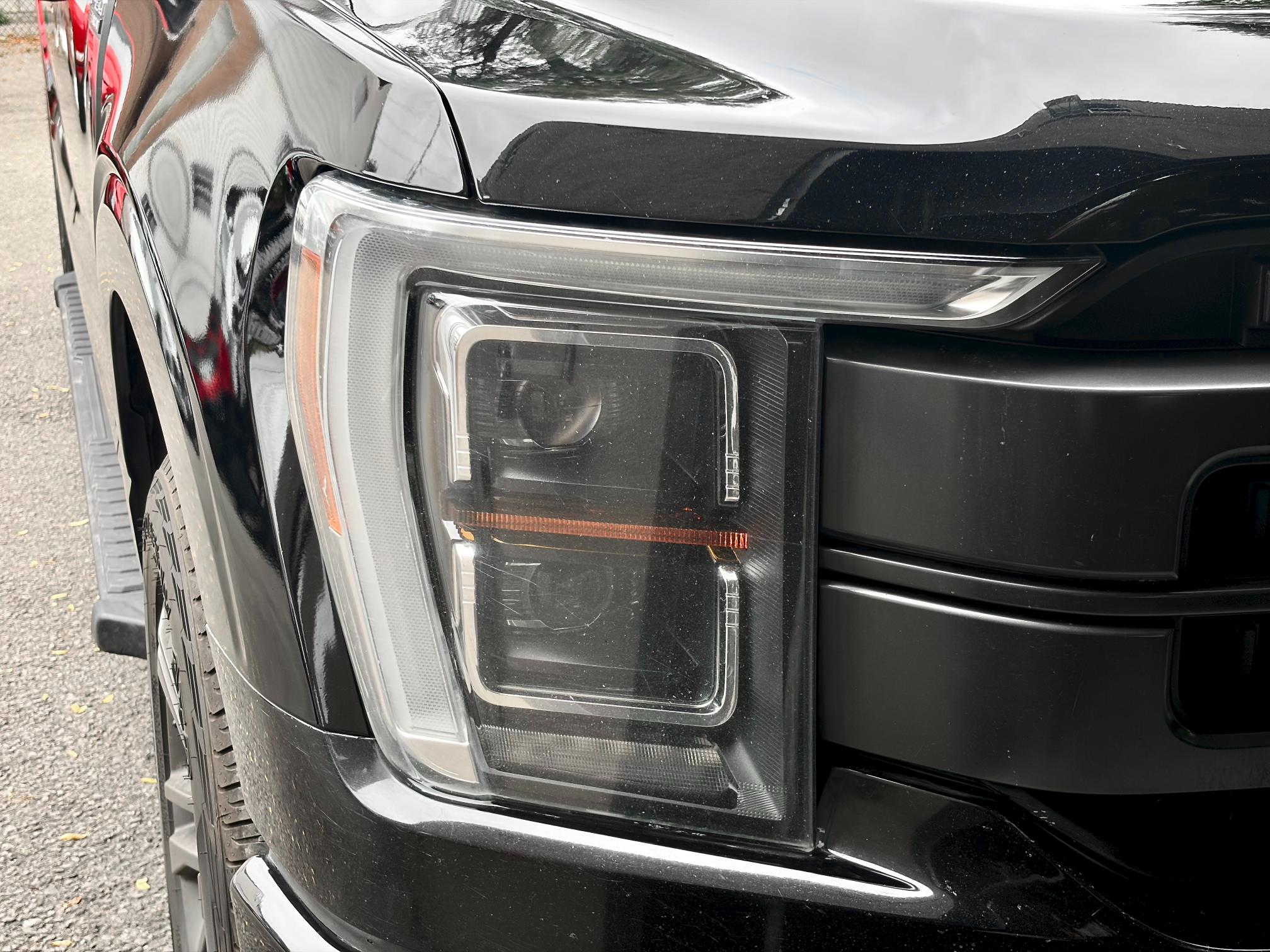 
								2021 Ford F-150 Supercrew Lariat full									
