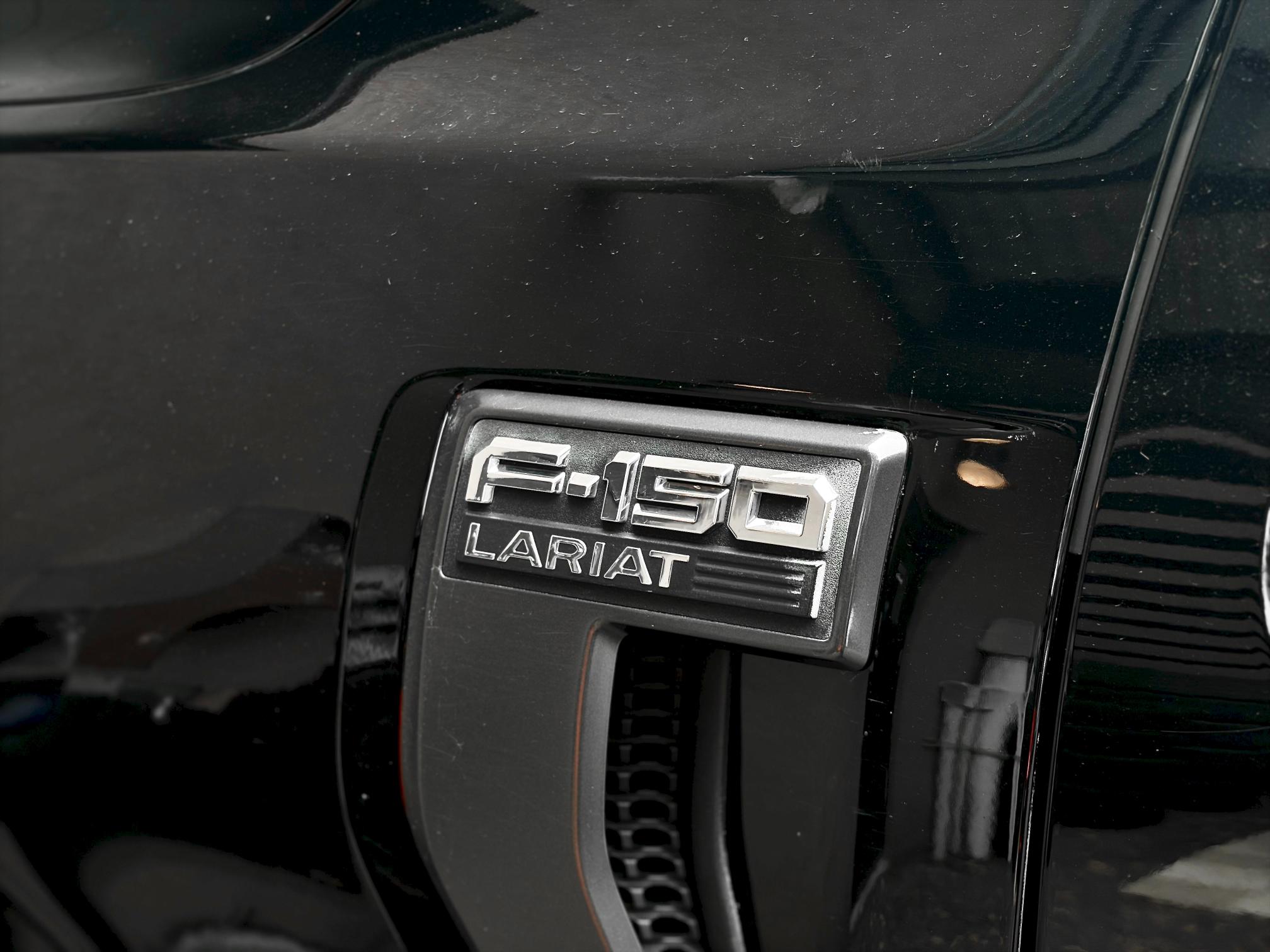 
								2021 Ford F-150 Supercrew Lariat full									