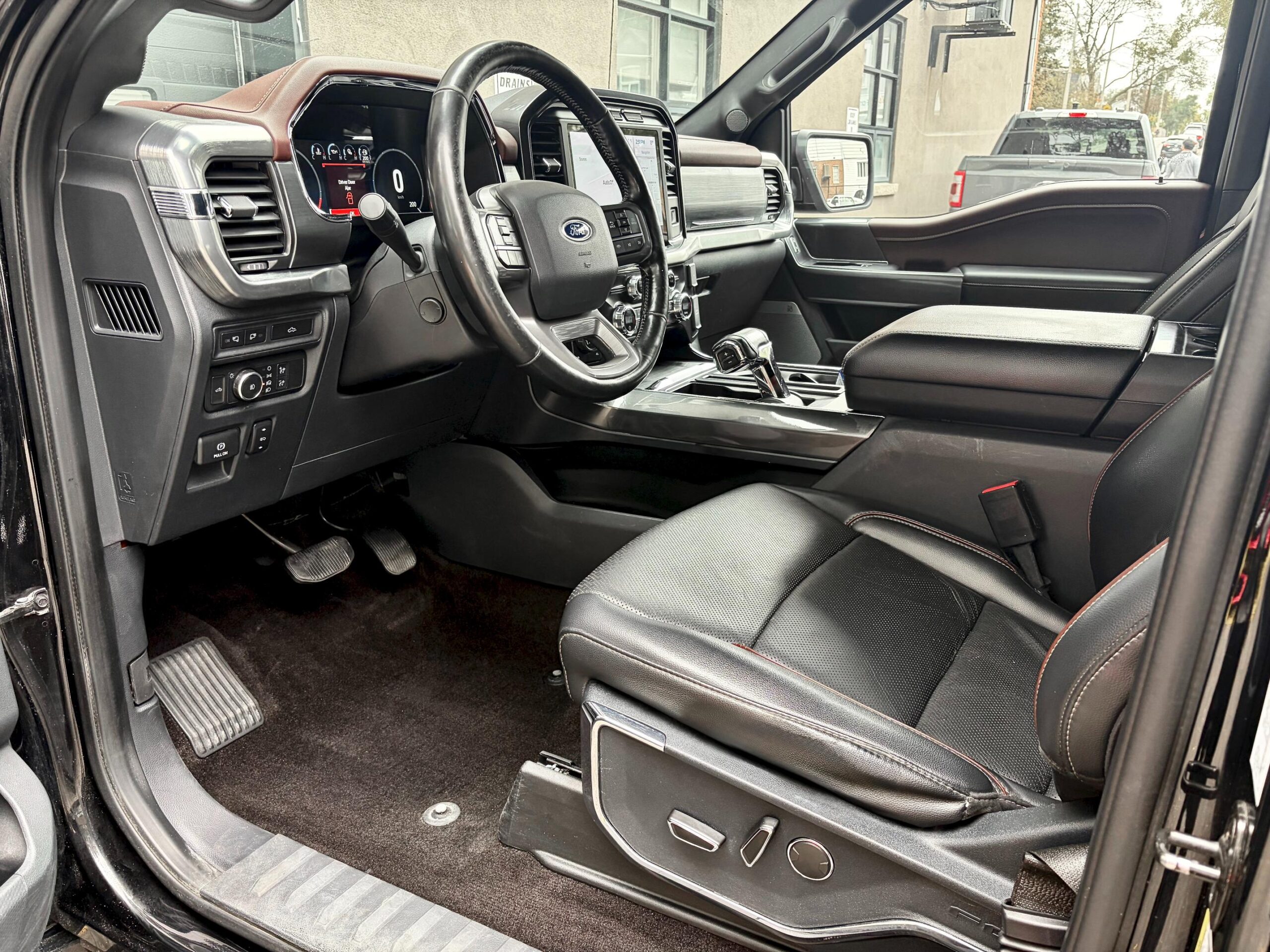 
								2021 Ford F-150 Supercrew Lariat full									