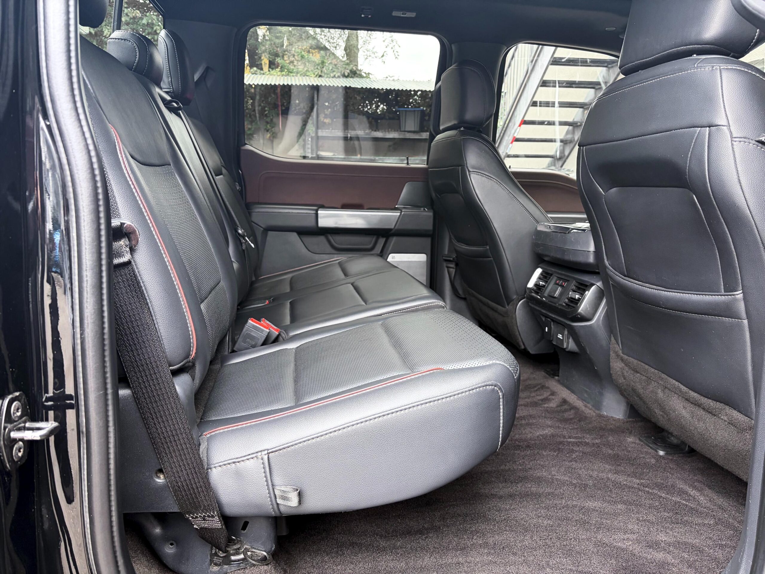 
								2021 Ford F-150 Supercrew Lariat full									