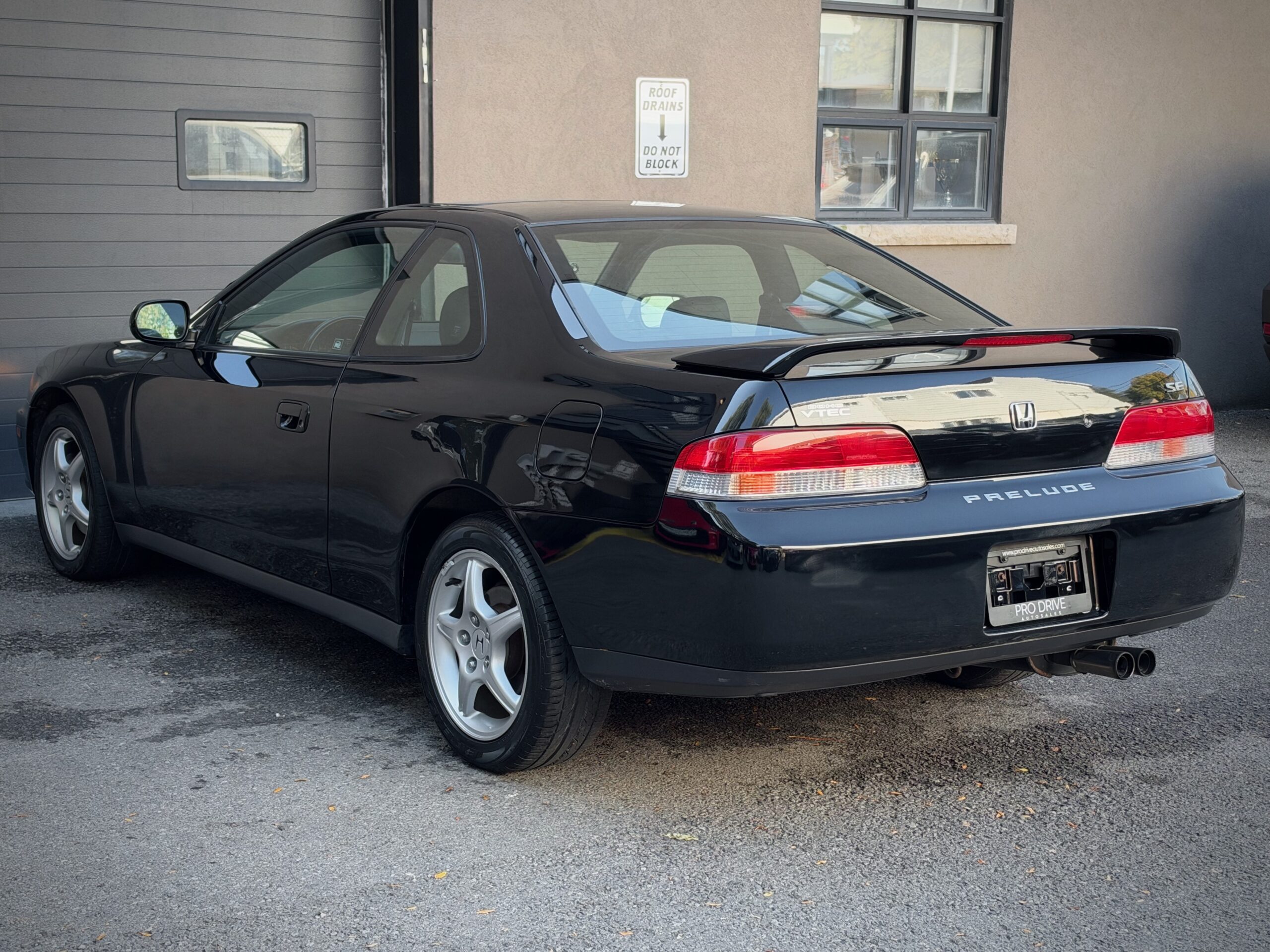 
								2001 Honda Prelude SE full									